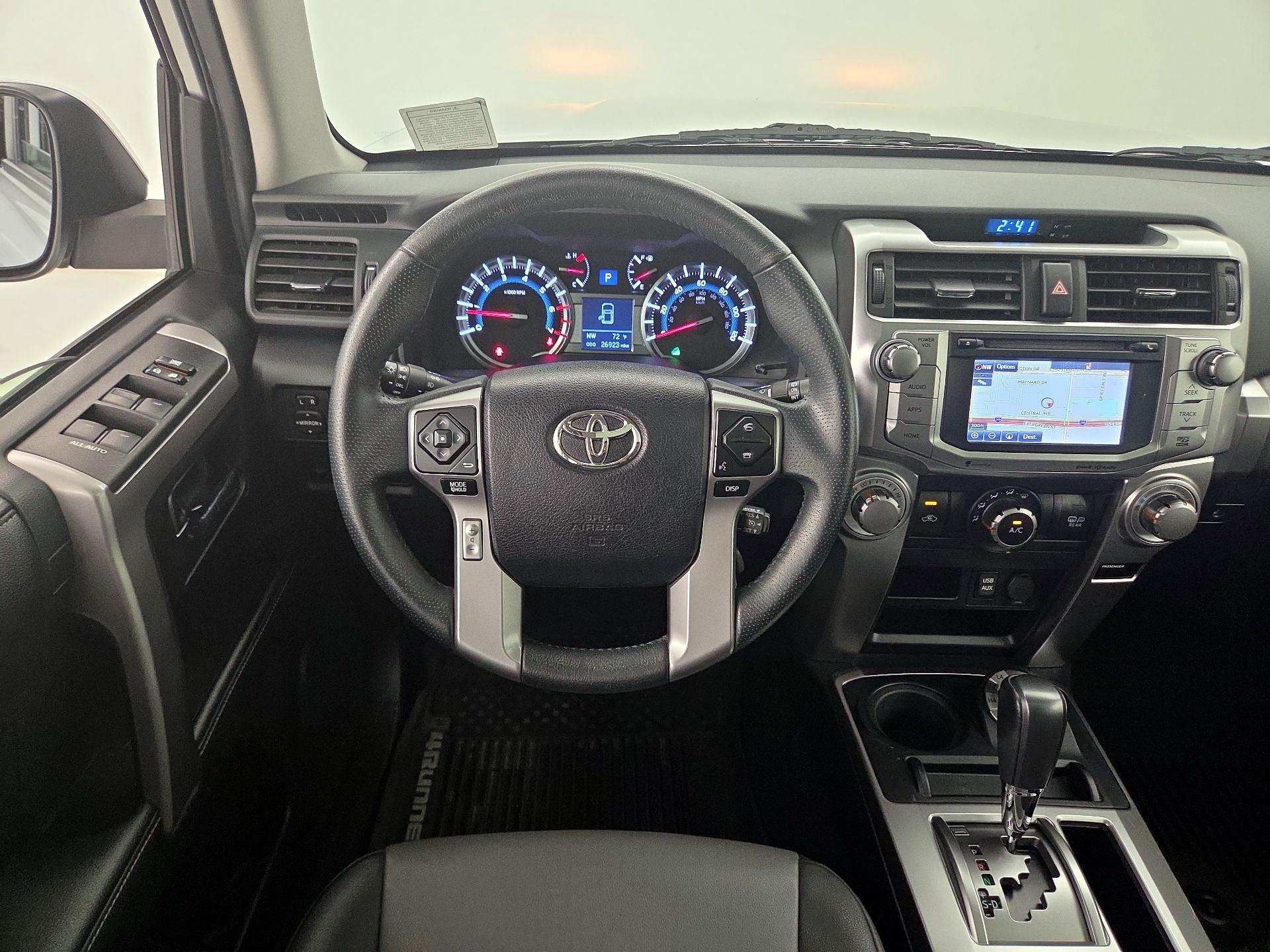 Thumbnail: 2019 Toyota 4Runner - 10