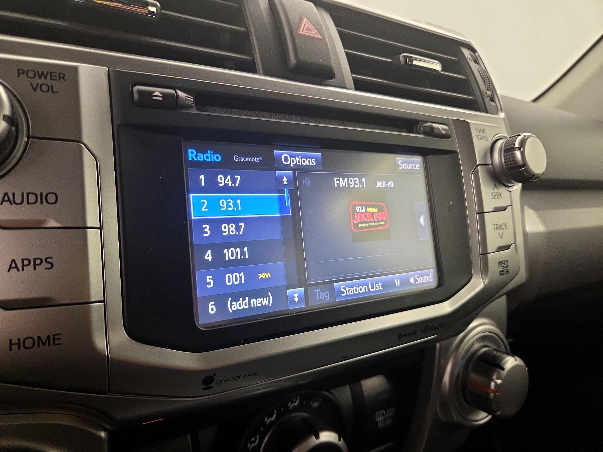 Thumbnail: 2019 Toyota 4Runner - 16