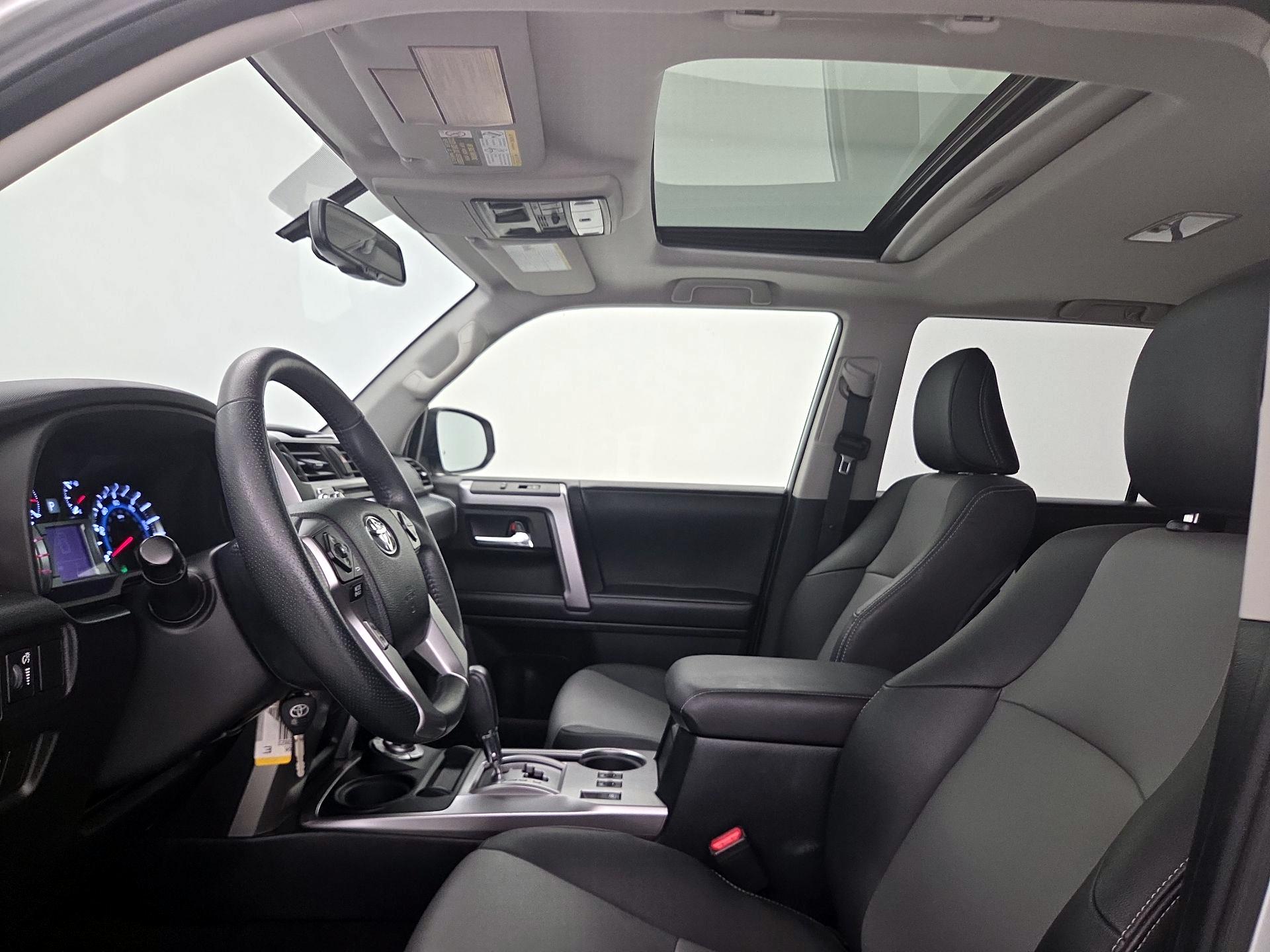 Thumbnail: 2019 Toyota 4Runner - 20