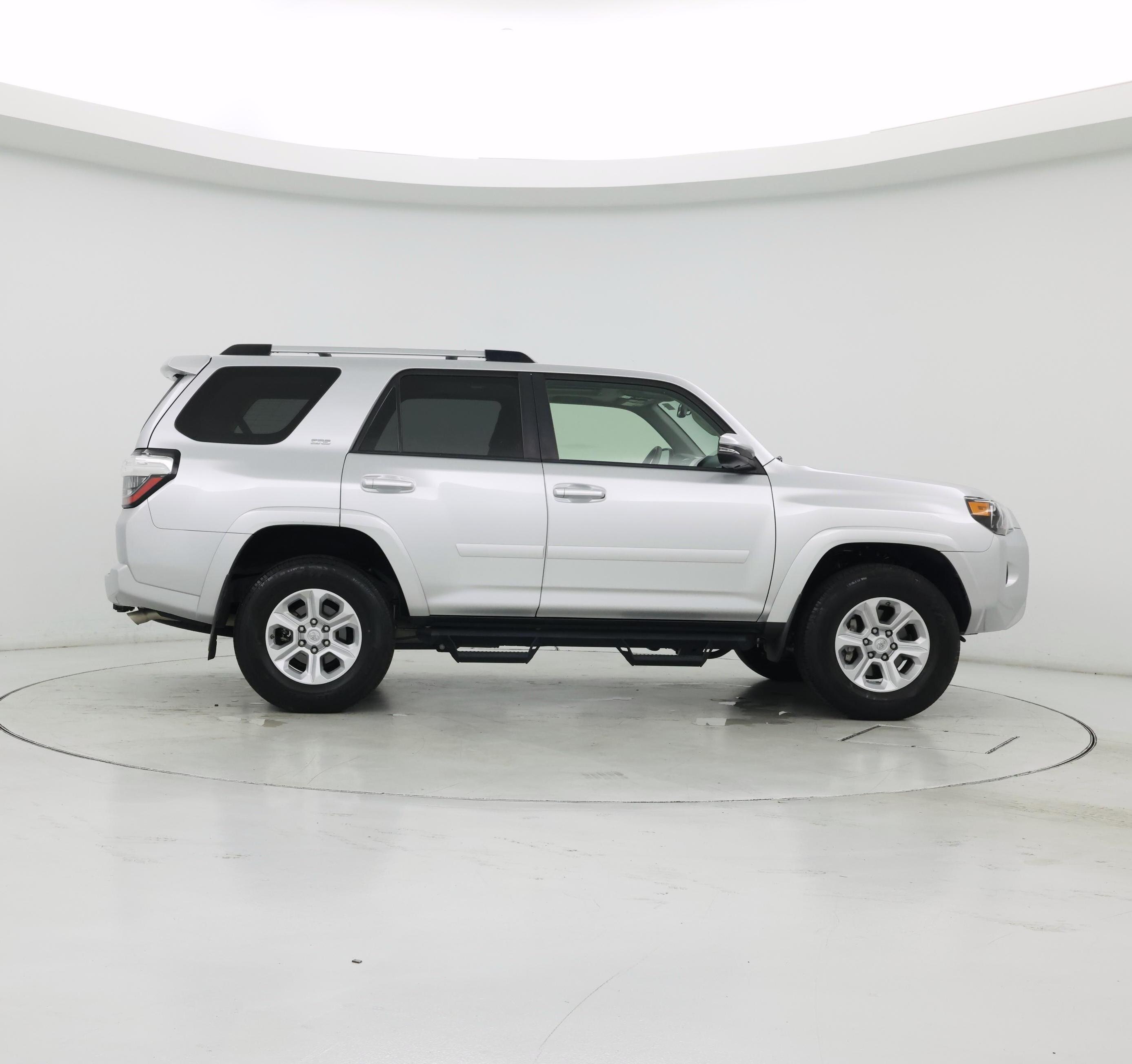 Thumbnail: 2019 Toyota 4Runner - 7