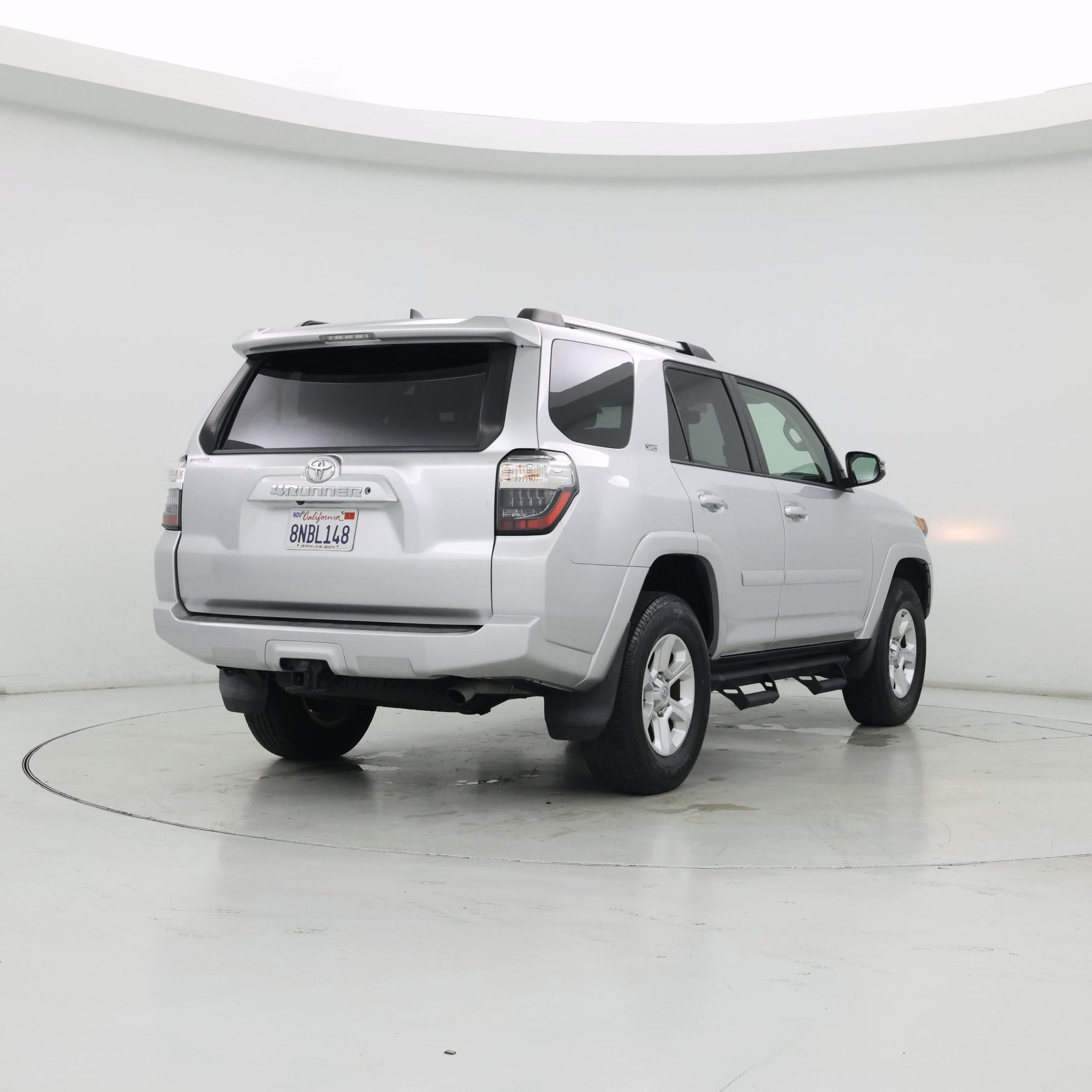 Thumbnail: 2019 Toyota 4Runner - 8