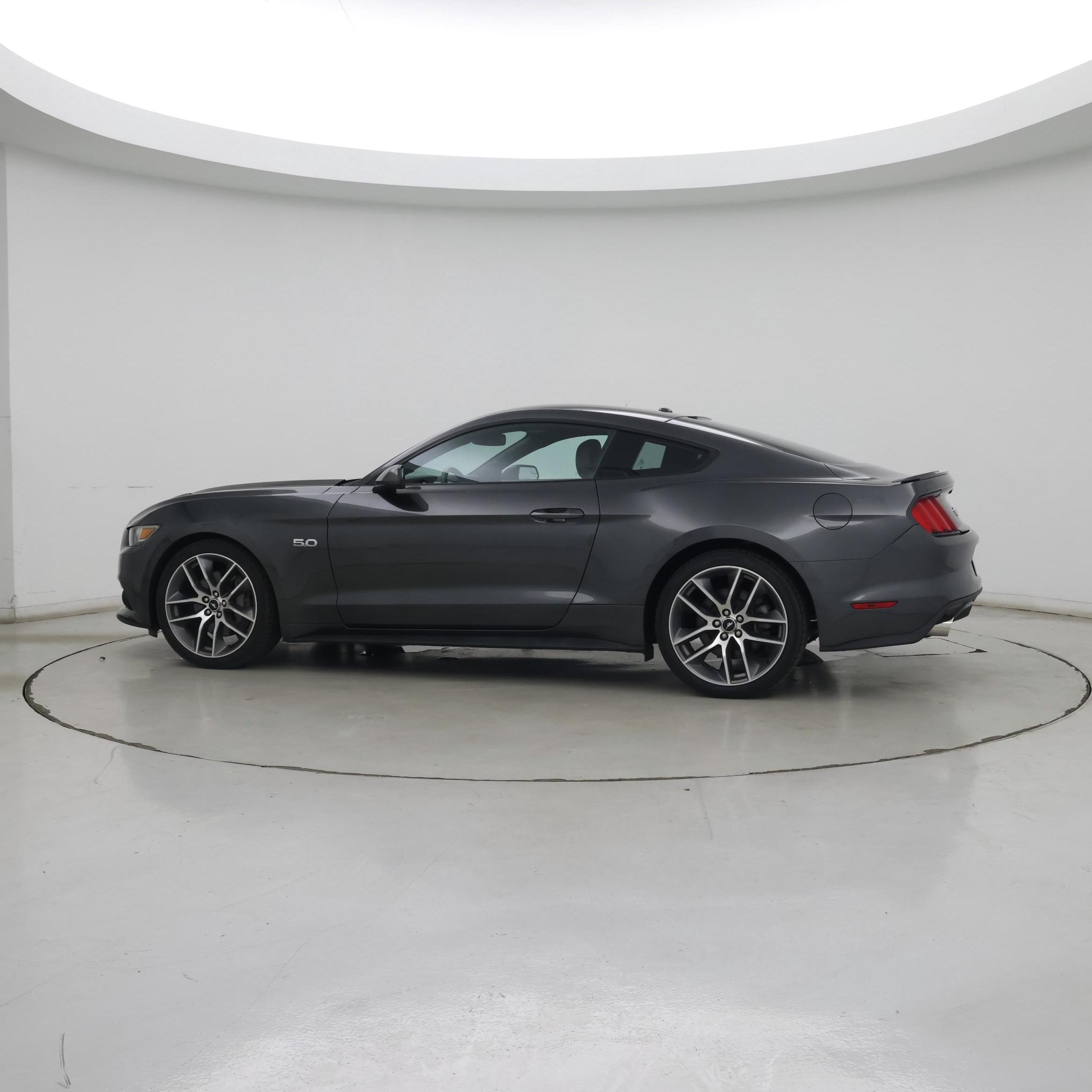 Thumbnail: 2016 Ford Mustang - 7