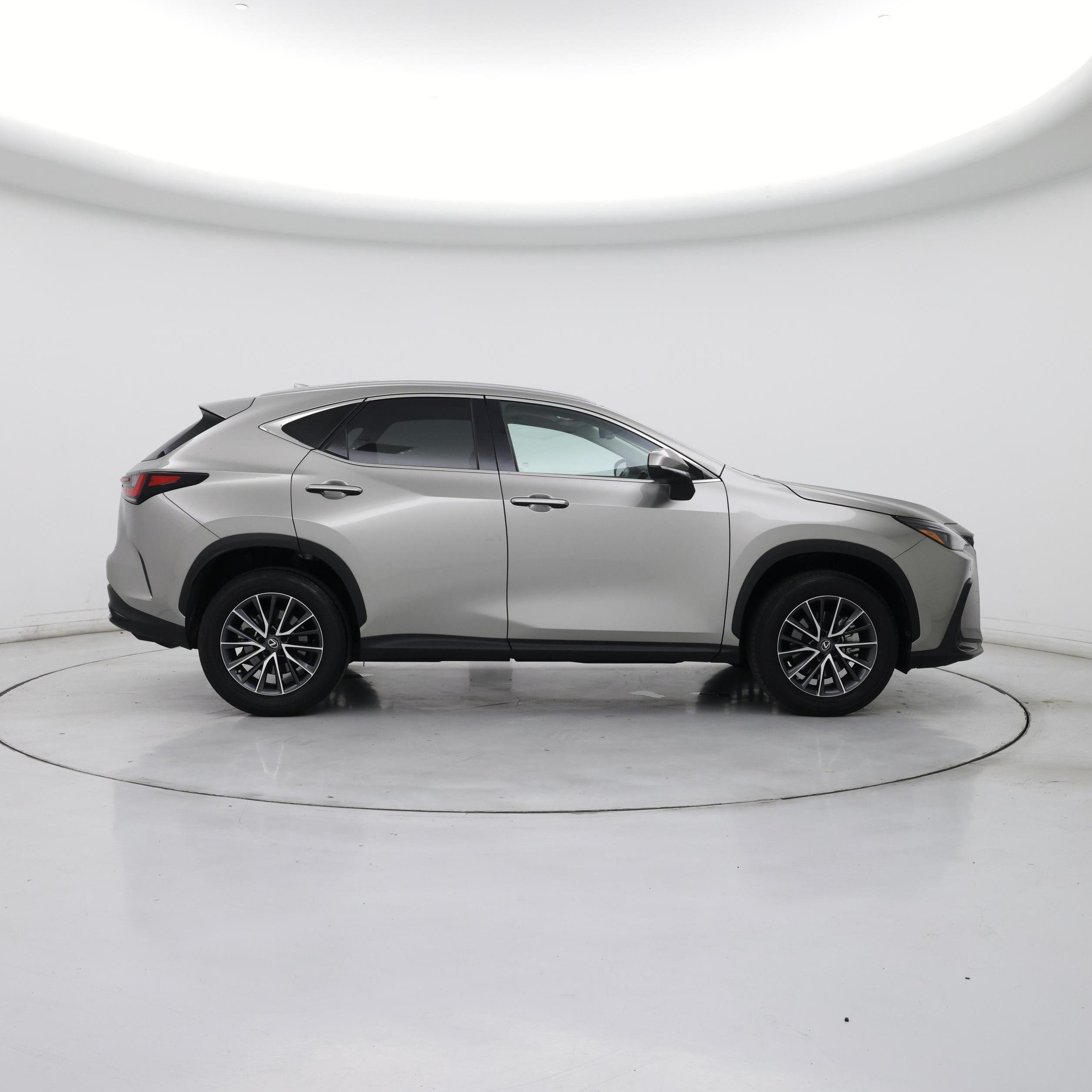 Thumbnail: 2023 Lexus NX - 7