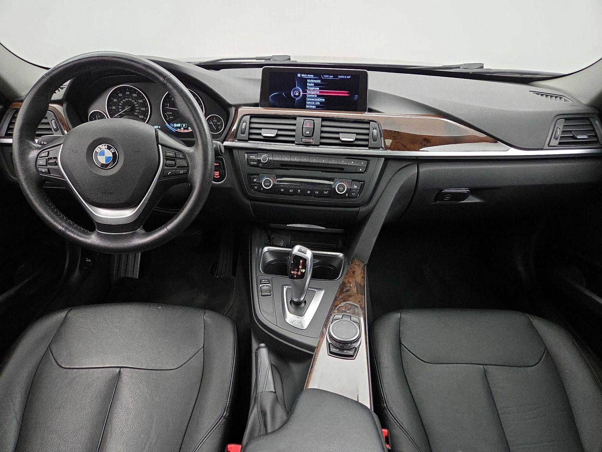 Thumbnail: 2015 BMW 3 Series - 9