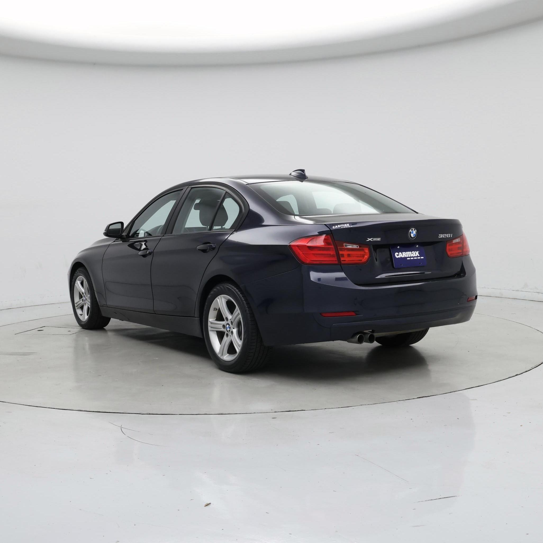 Thumbnail: 2015 BMW 3 Series - 2