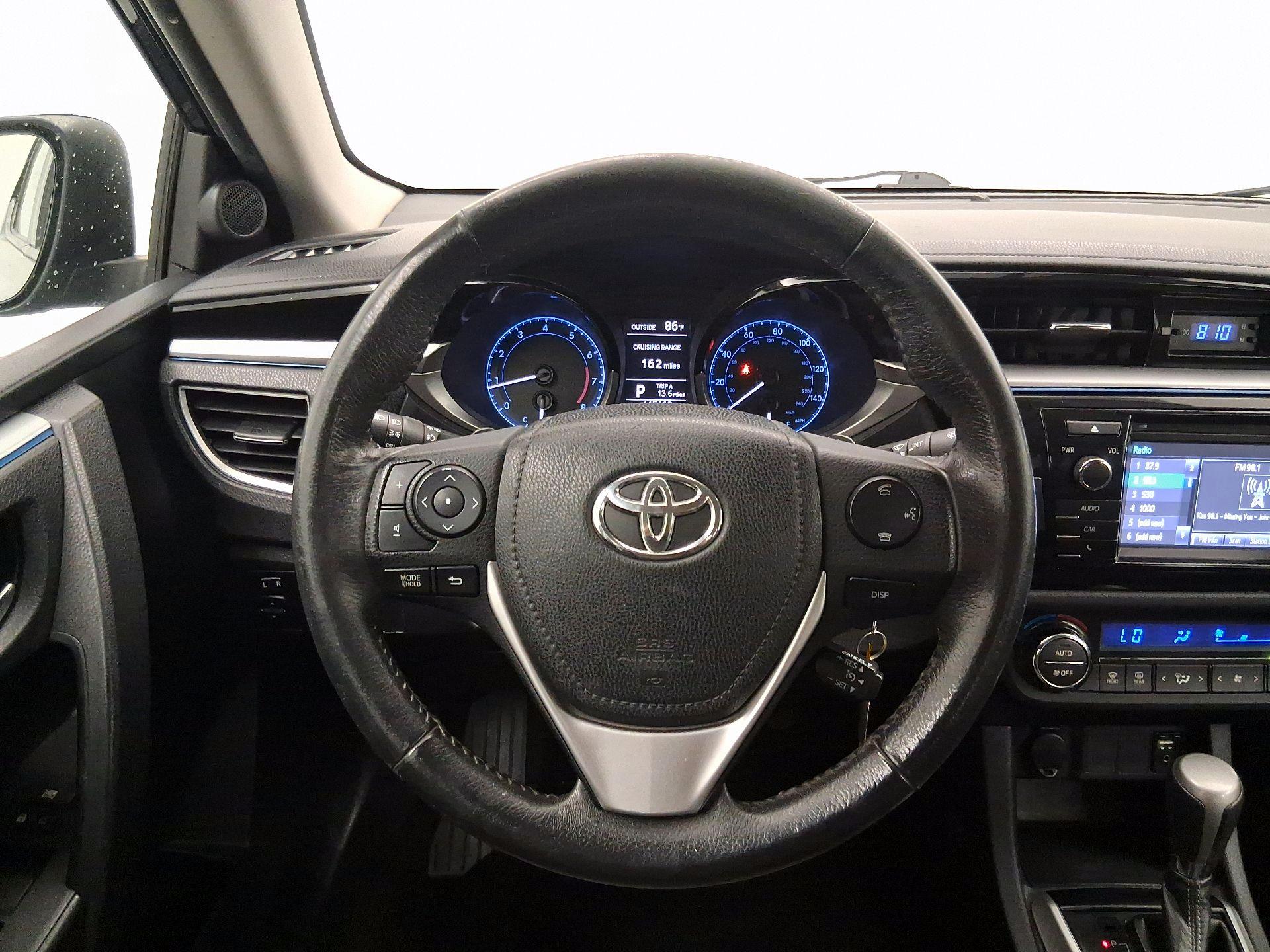 Thumbnail: 2016 Toyota Corolla - 10