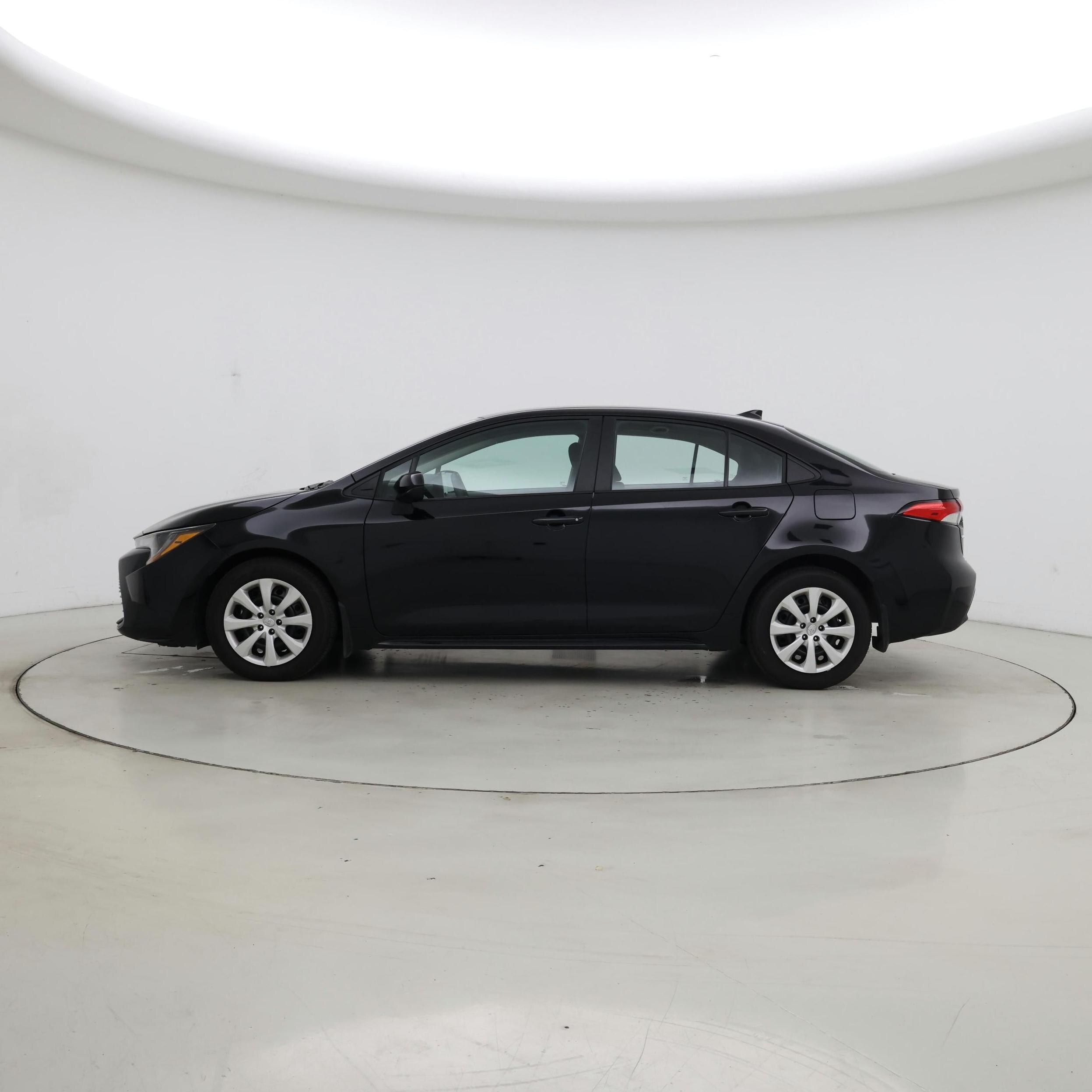 Thumbnail: 2026 Toyota Corolla - 3