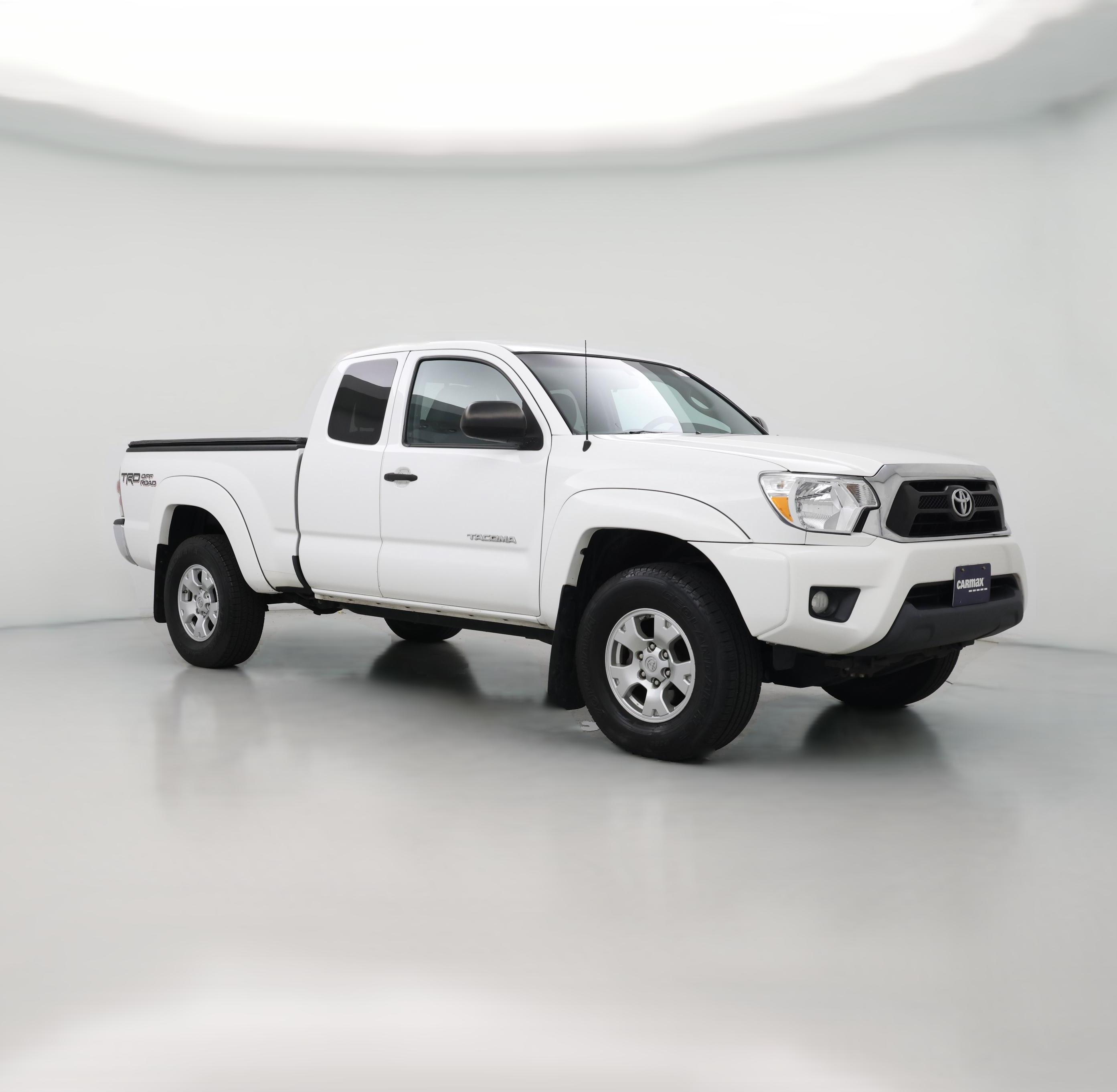 Thumbnail: 2015 Toyota Tacoma - 1