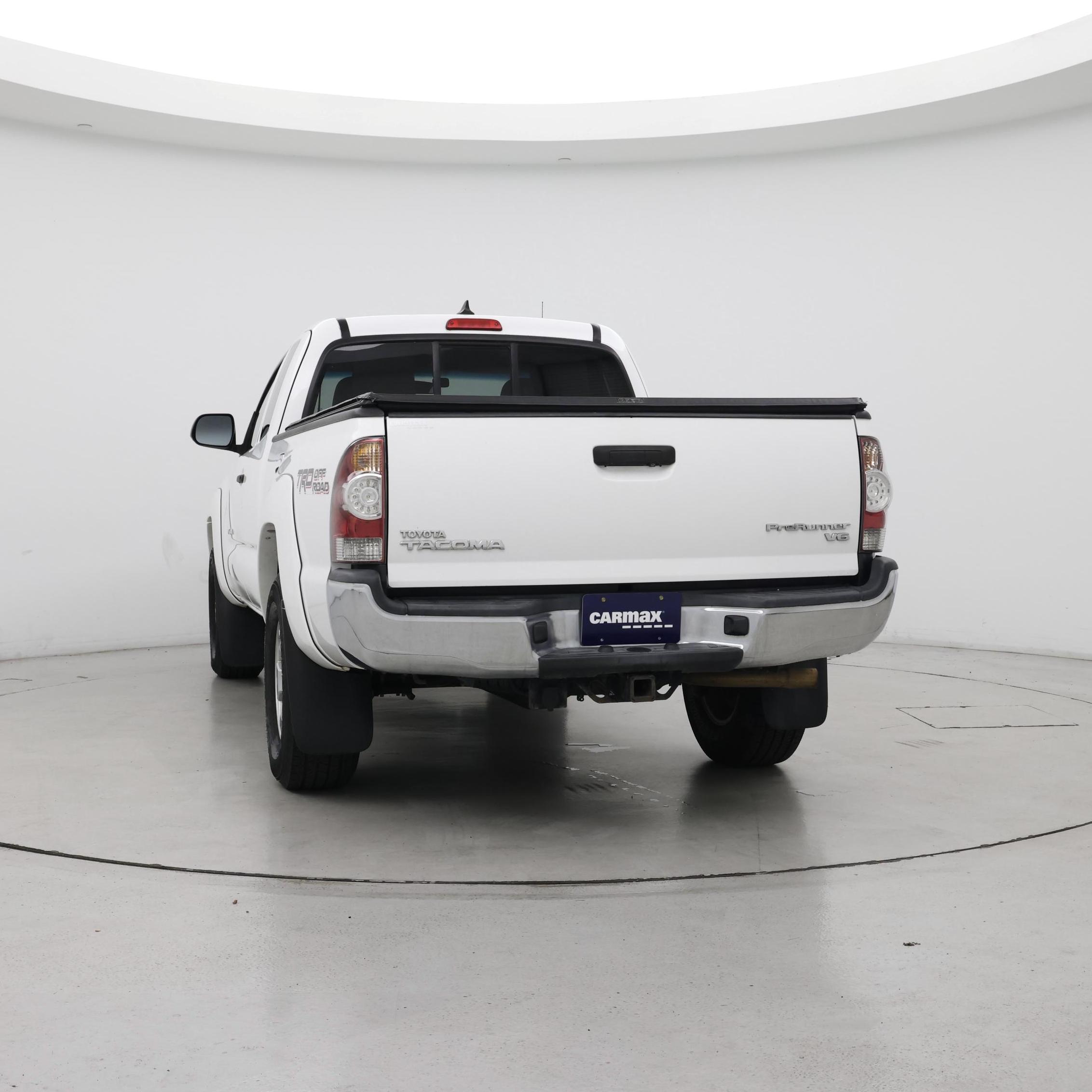 Thumbnail: 2015 Toyota Tacoma - 6