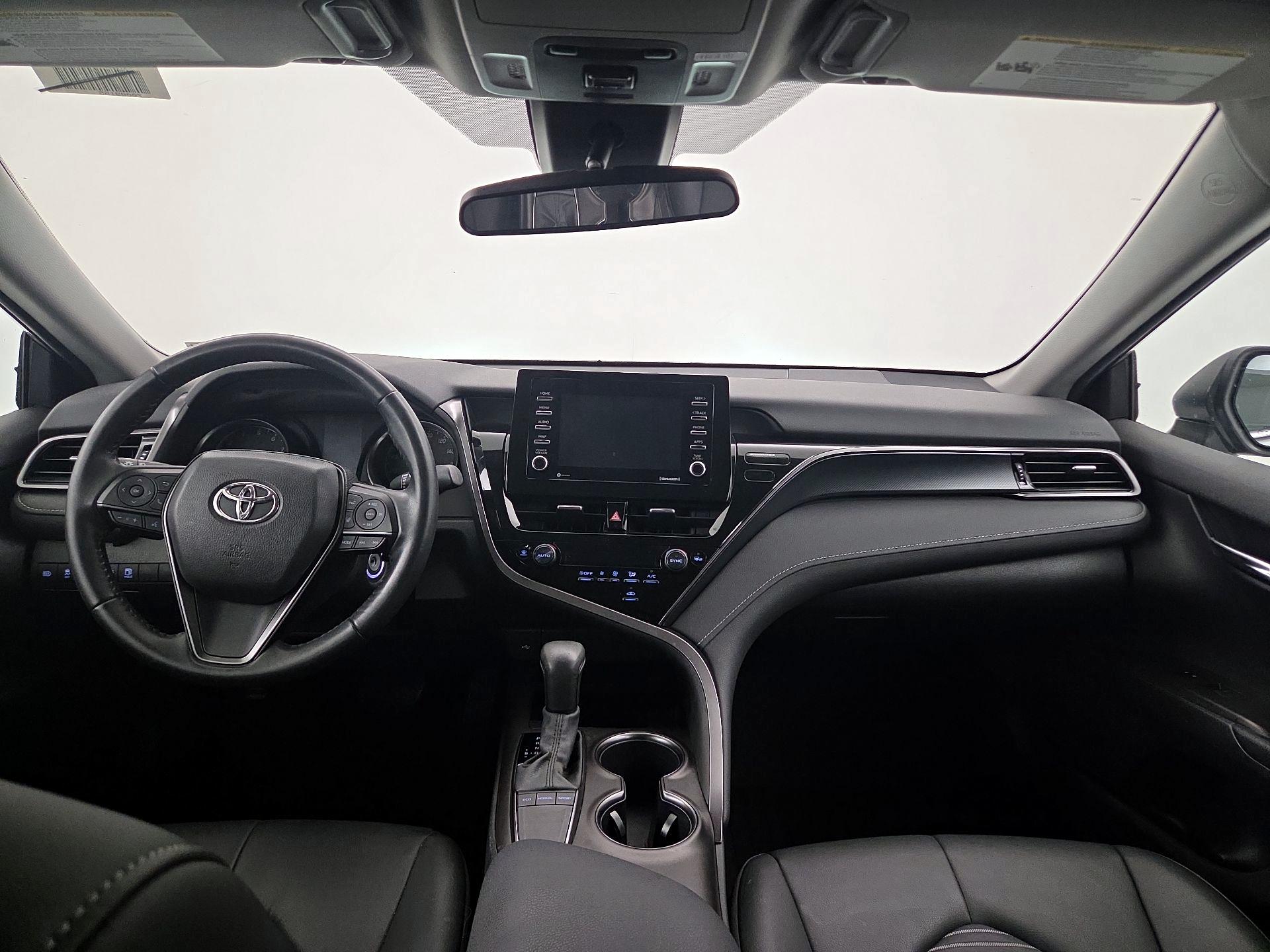 Thumbnail: 2022 Toyota Camry - 9