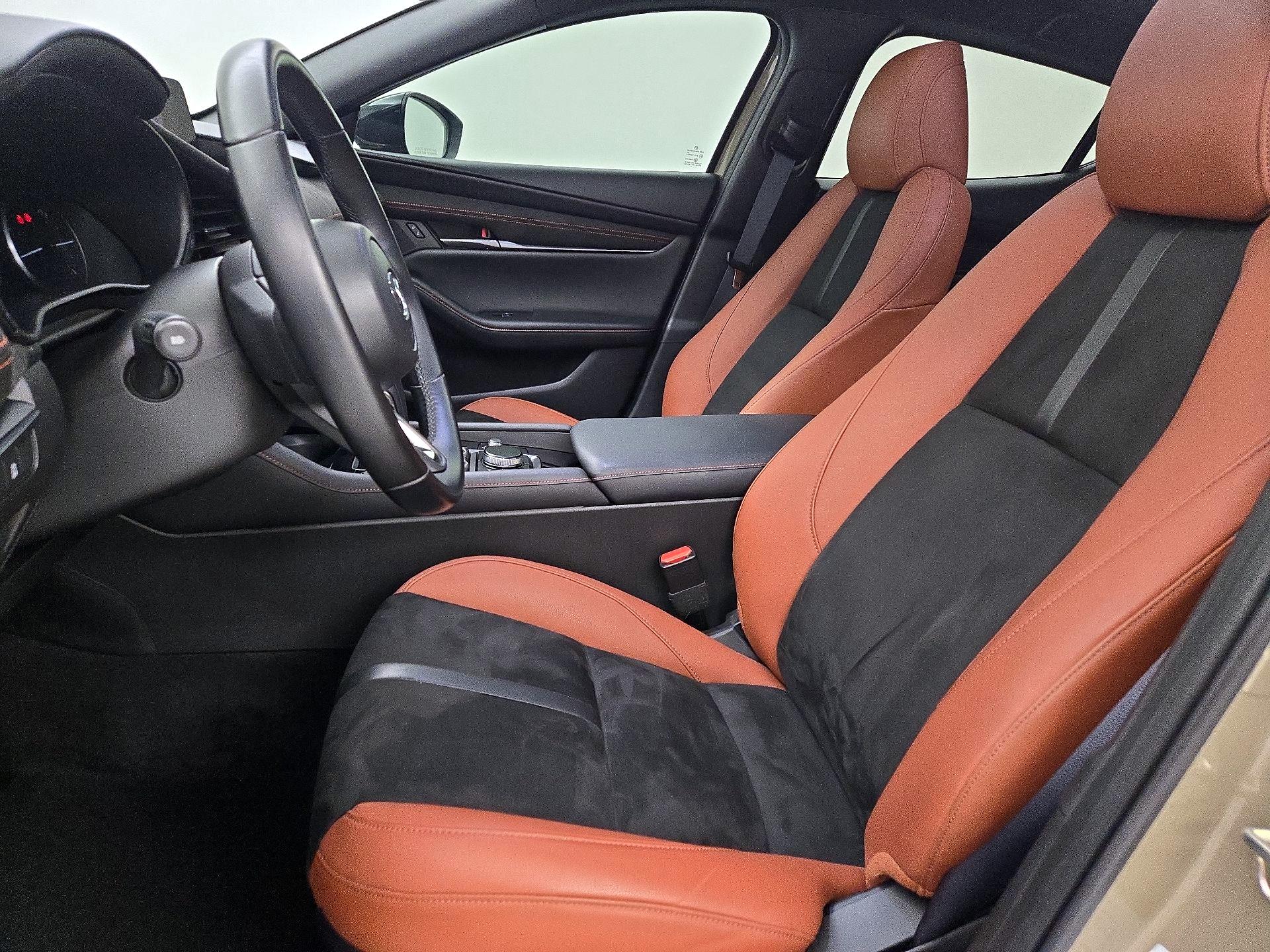 Thumbnail: 2025 Mazda Mazda3 - 11