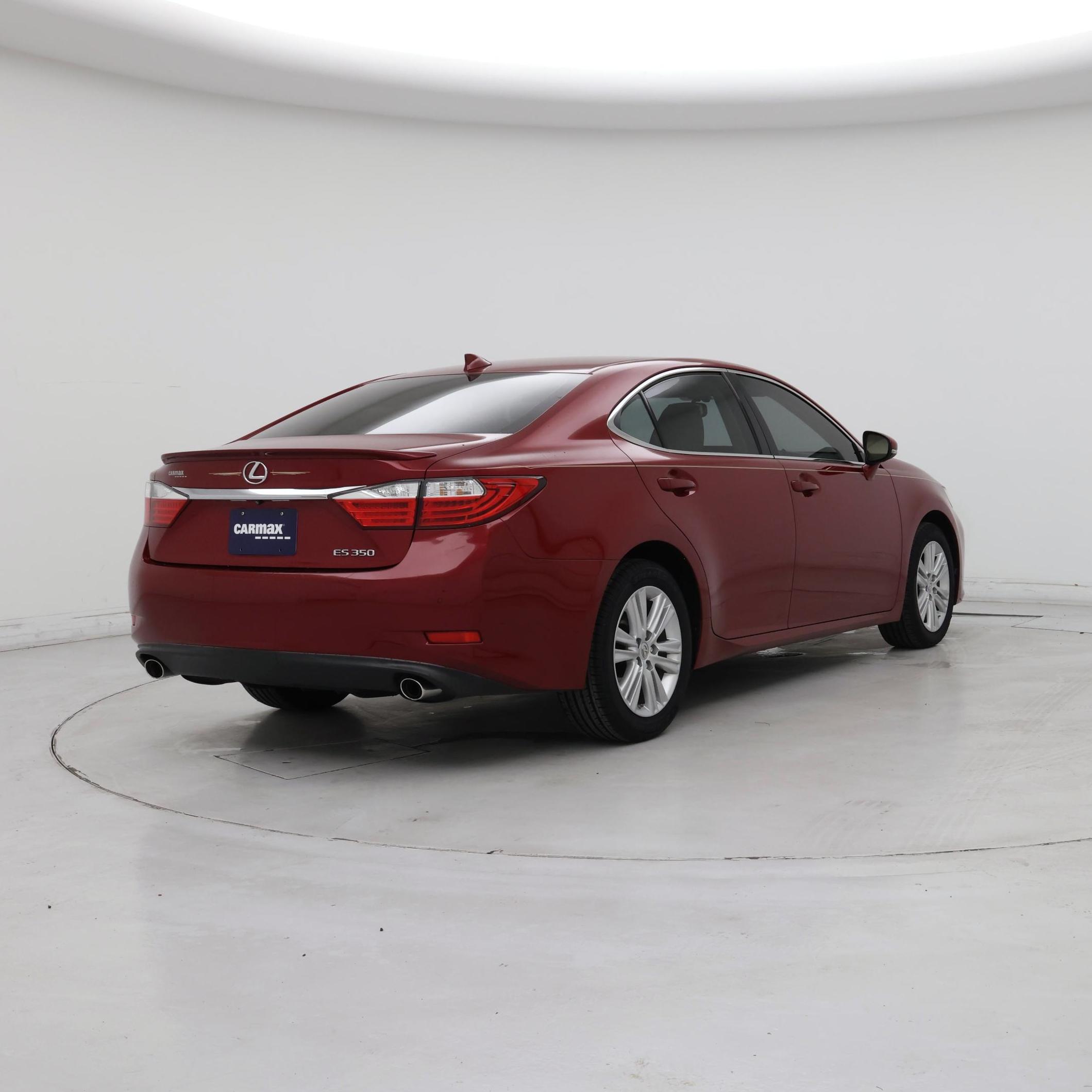 Thumbnail: 2015 Lexus ES - 8