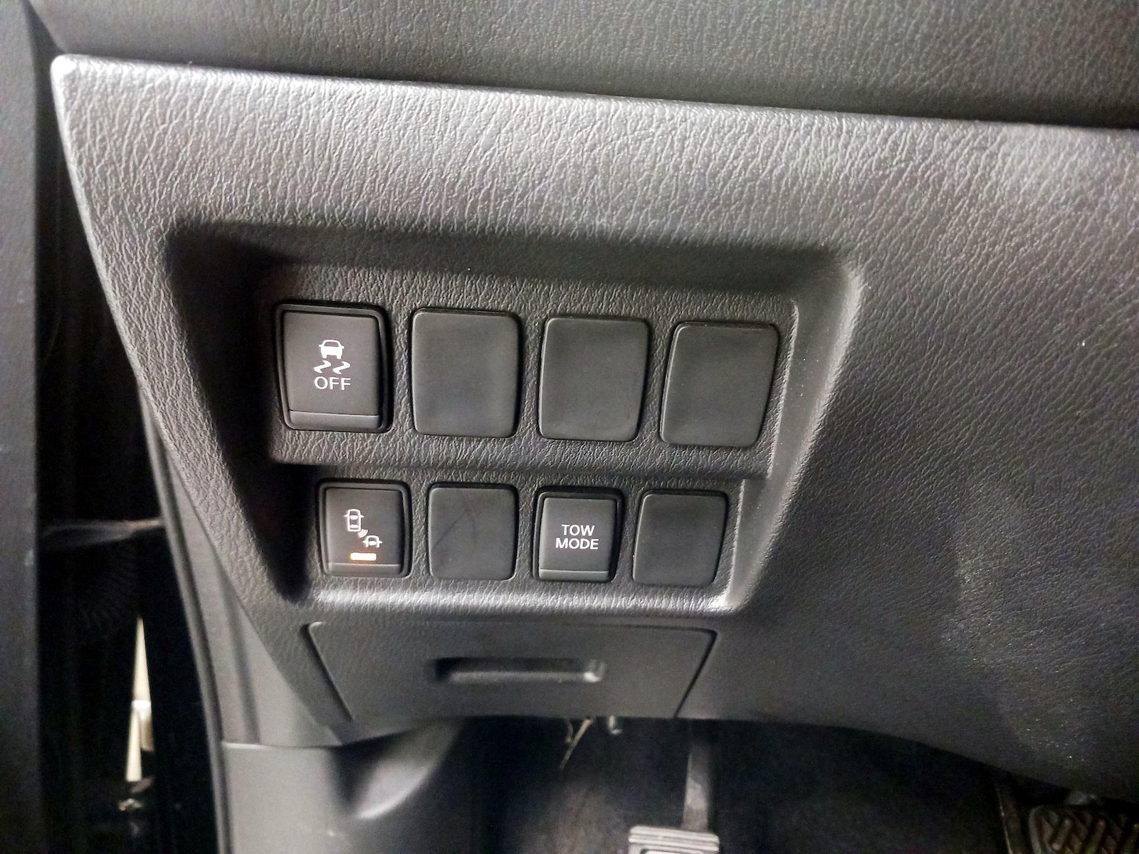 2019 Nissan Pathfinder SV - Photo 14