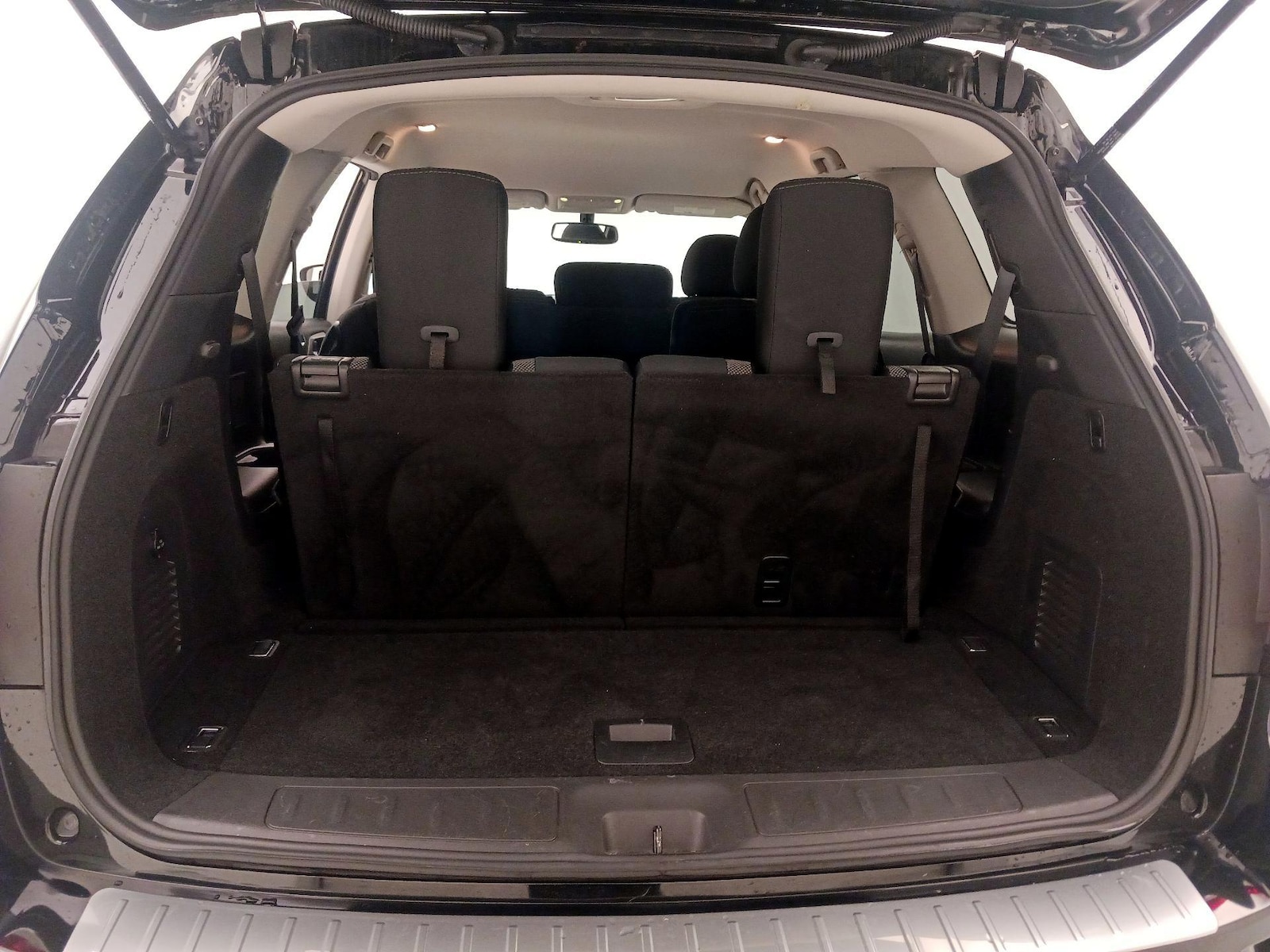 2019 Nissan Pathfinder SV - Photo 22