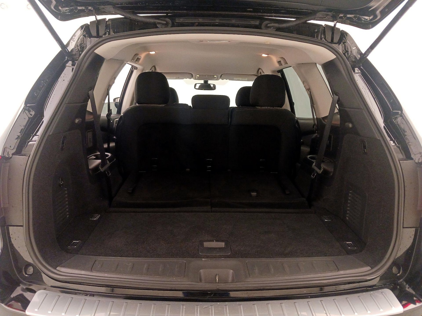 2019 Nissan Pathfinder SV - Photo 23
