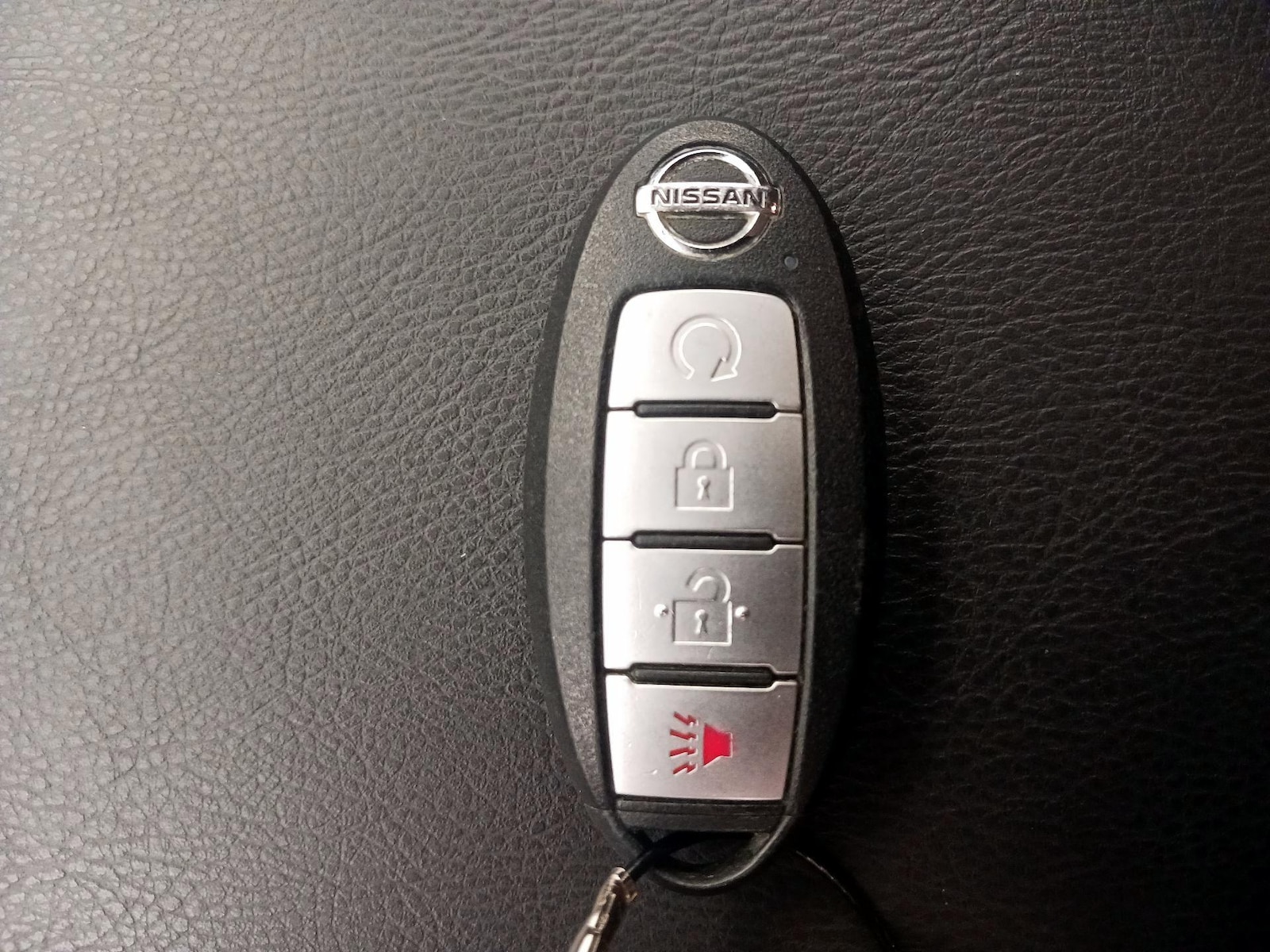 2019 Nissan Pathfinder SV - Photo 25