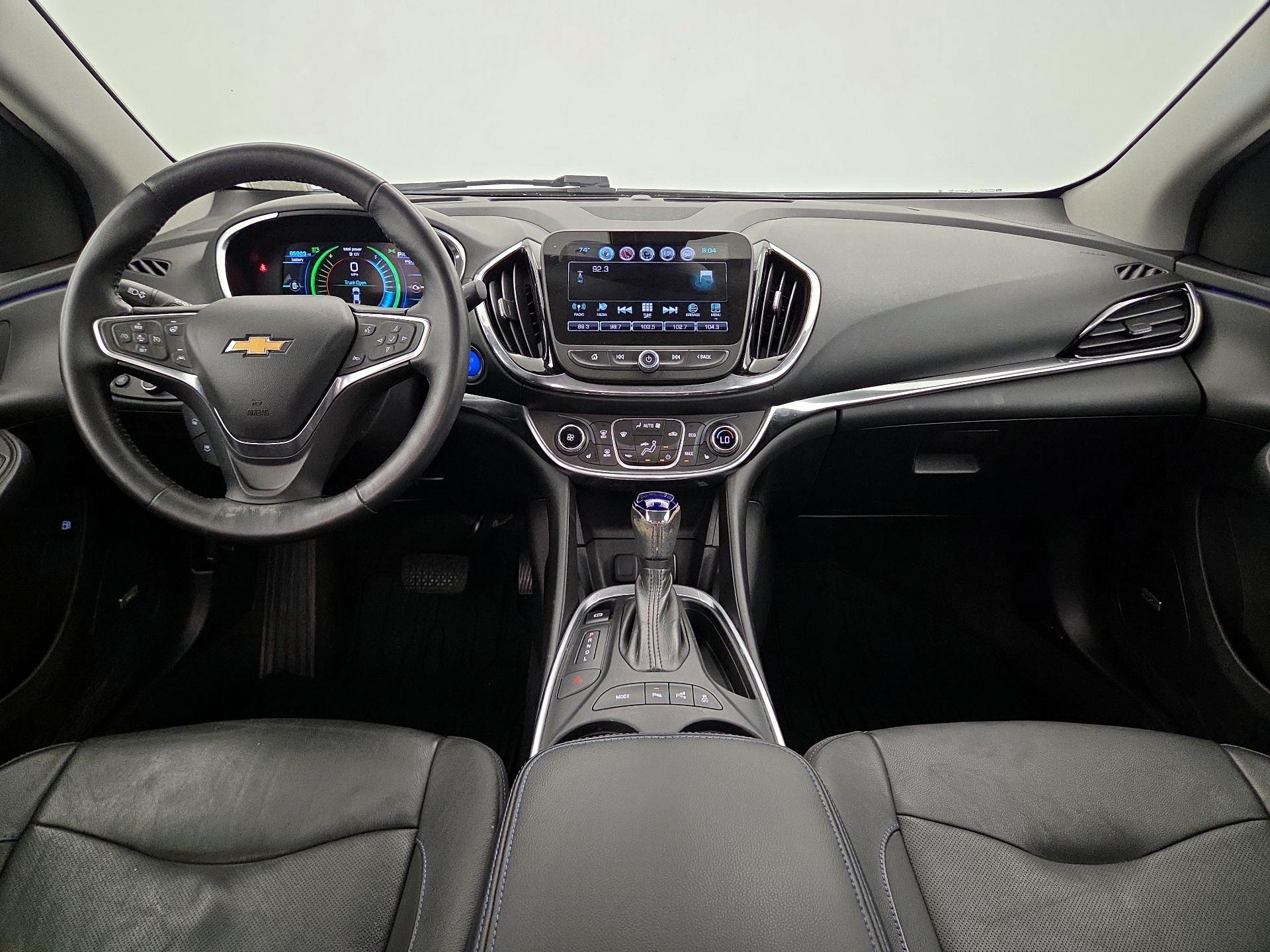 Thumbnail: 2017 Chevrolet Volt - 9