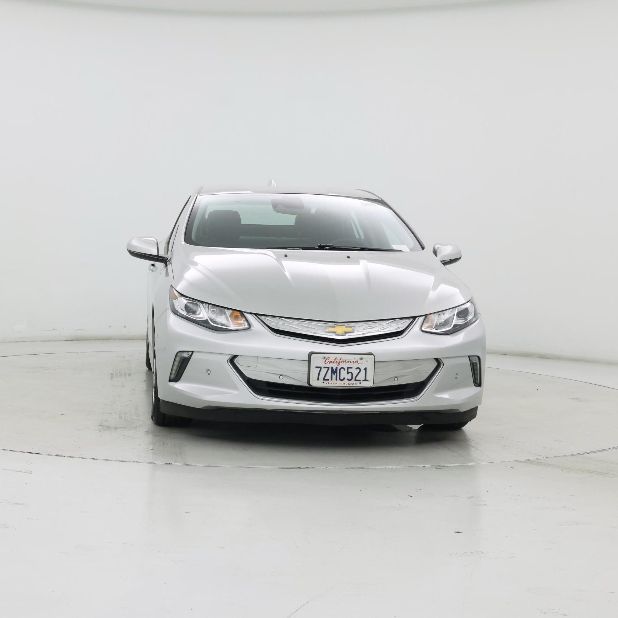 Thumbnail: 2017 Chevrolet Volt - 5