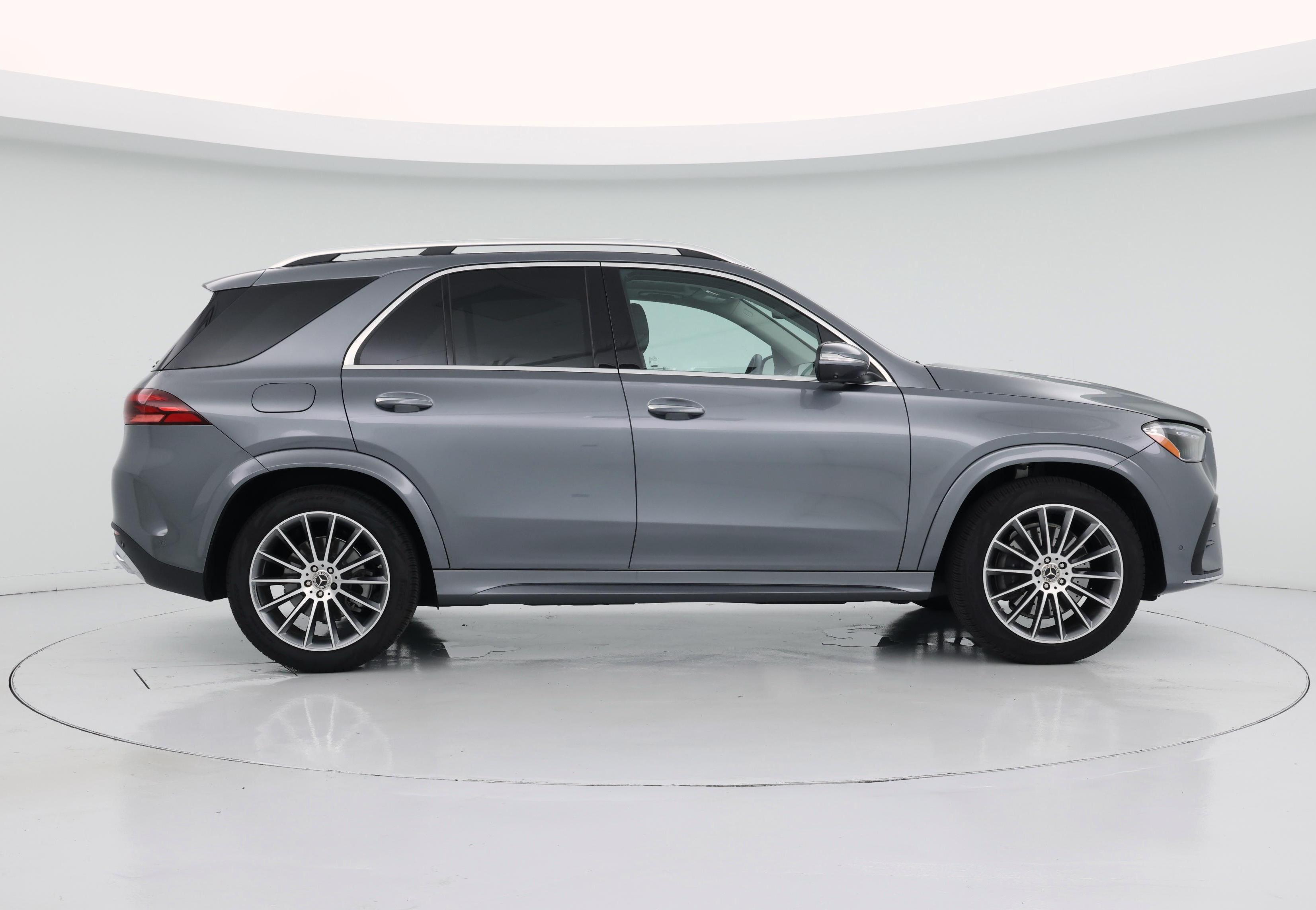 Thumbnail: 2025 Mercedes-Benz GLE - 7