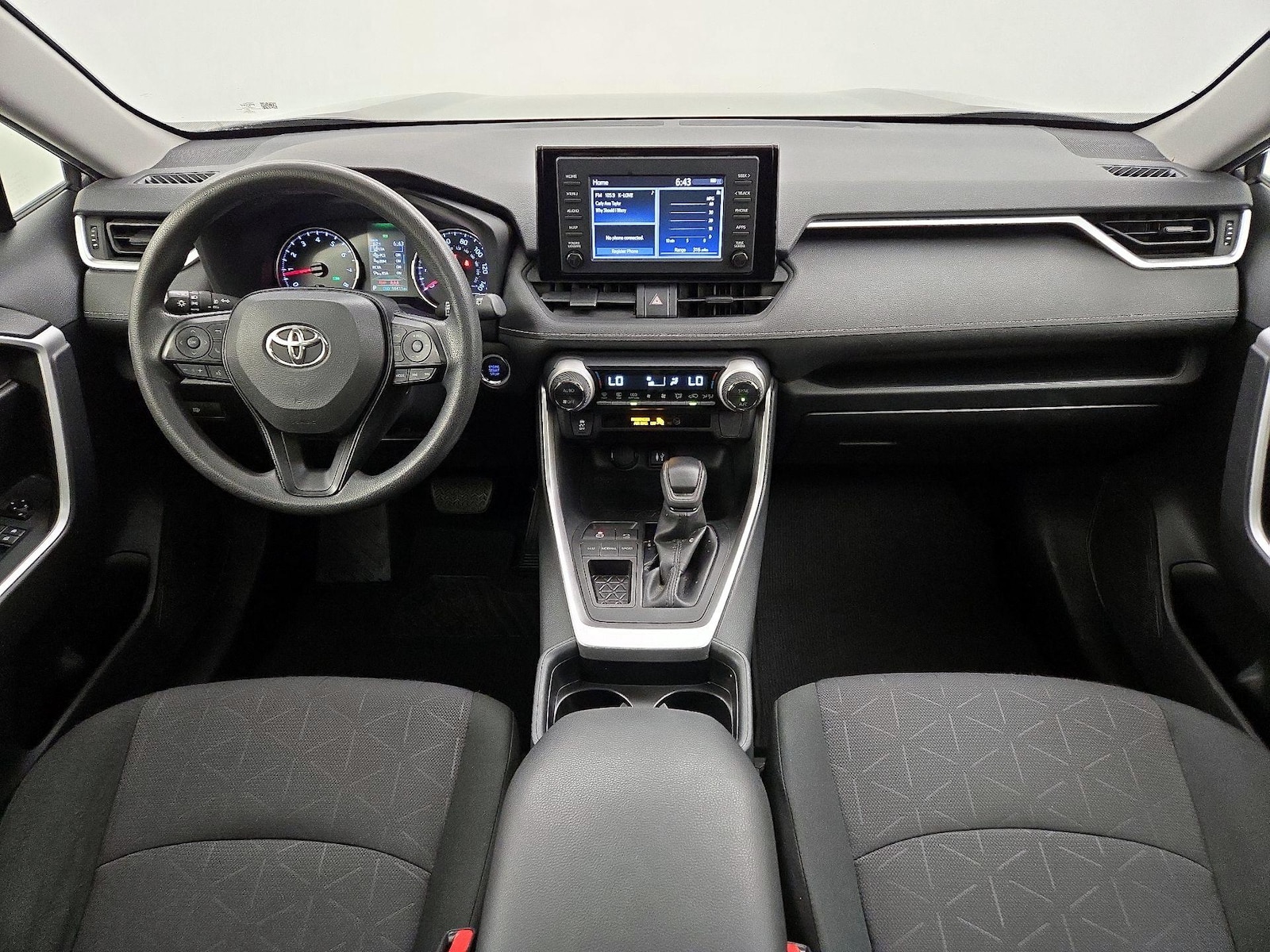 2019 Toyota RAV4 XLE - Photo 10