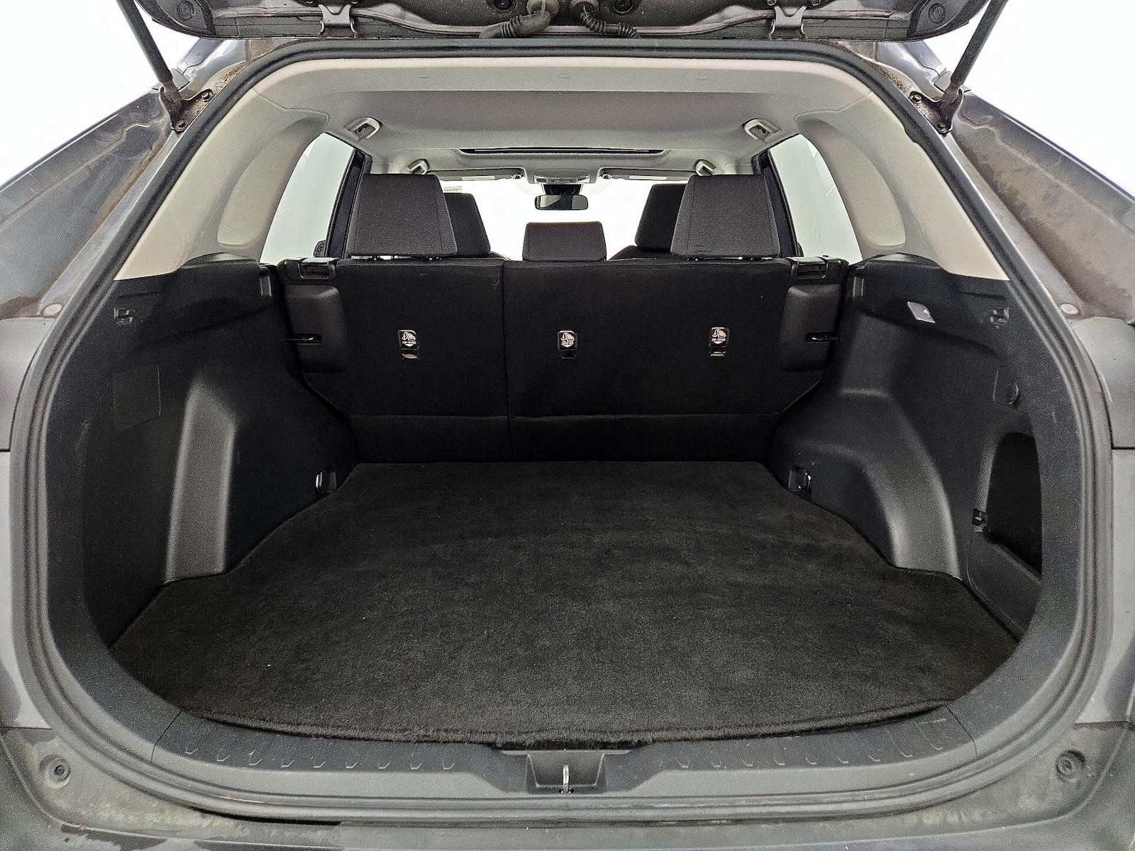 2019 Toyota RAV4 XLE - Photo 22