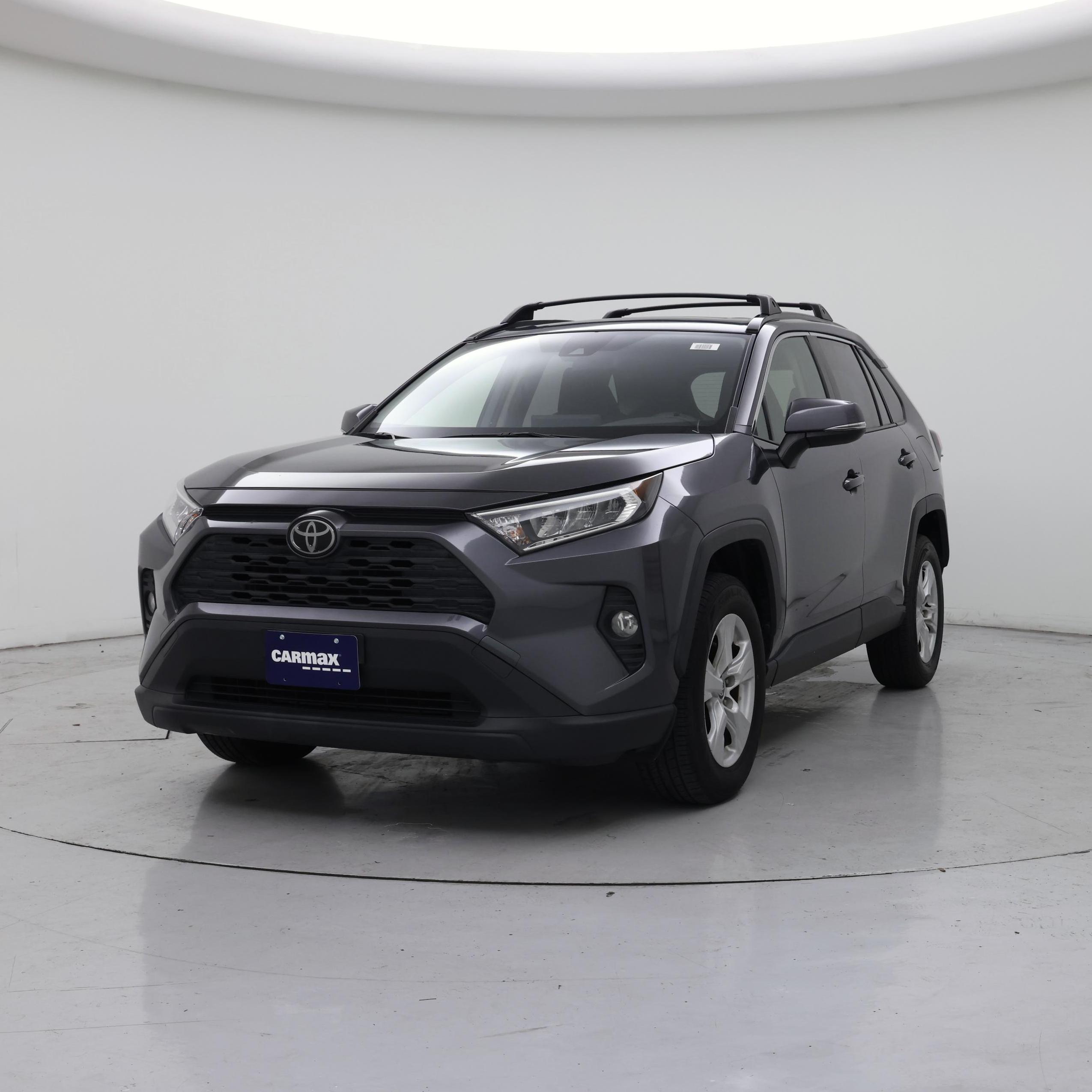 Thumbnail: 2019 Toyota RAV4 - 4