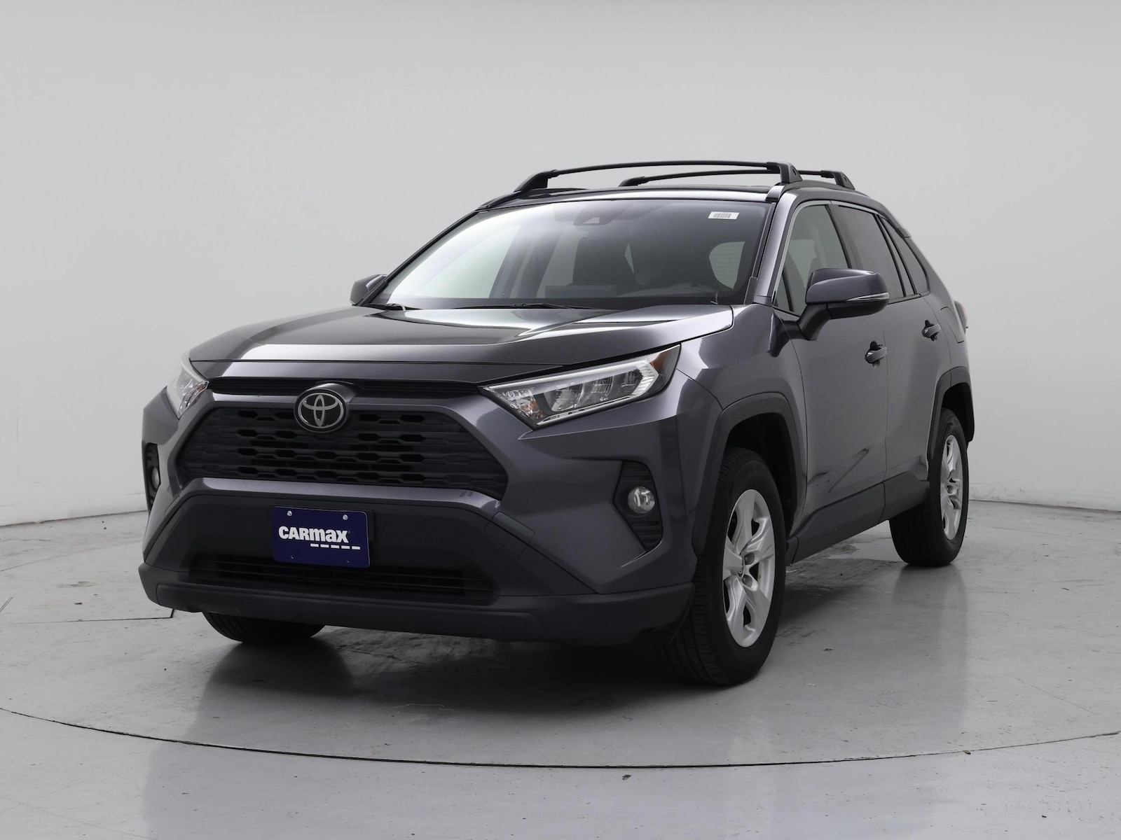 2019 Toyota RAV4 XLE - Photo 5