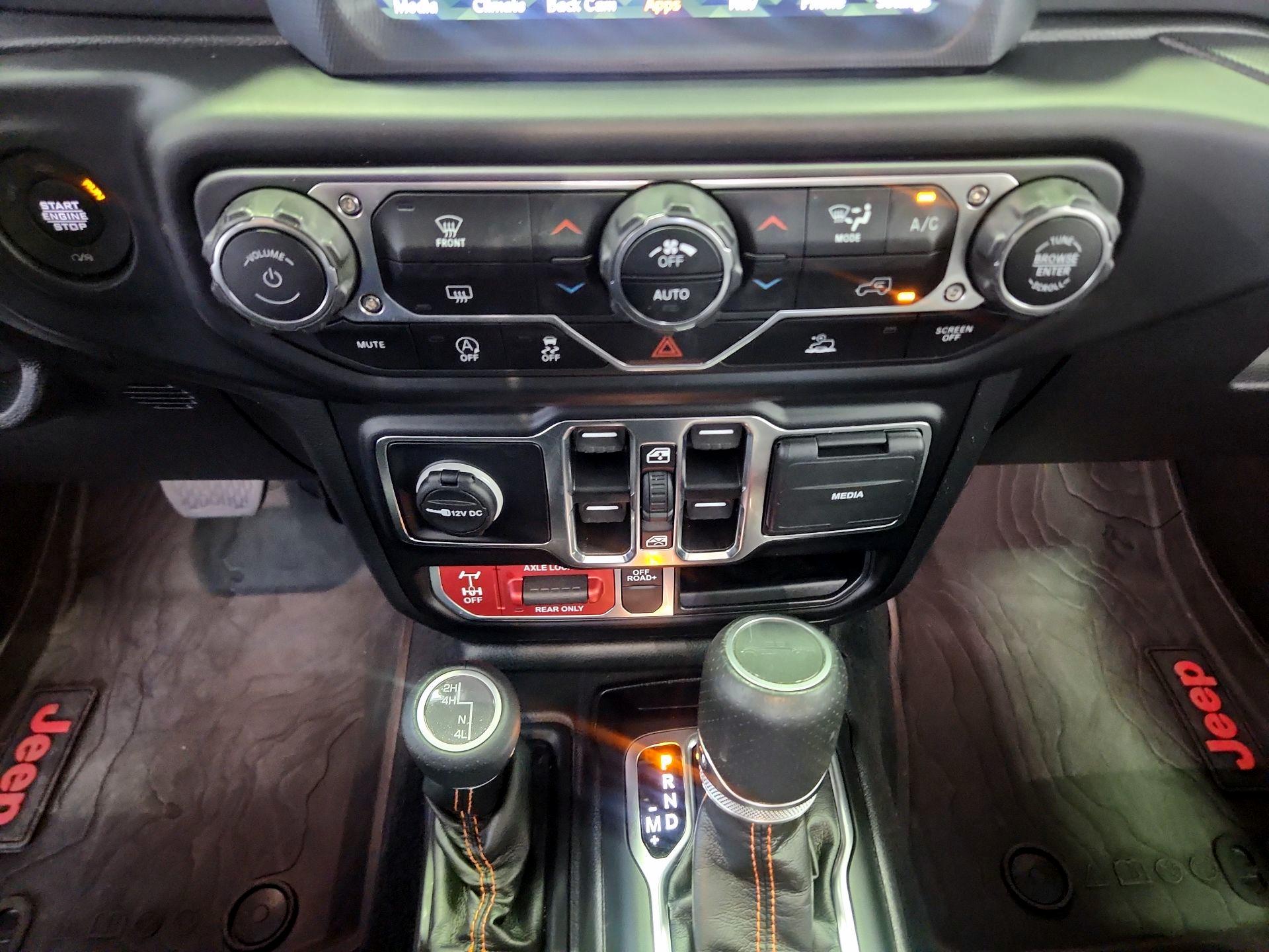 Thumbnail: 2022 Jeep Gladiator - 16