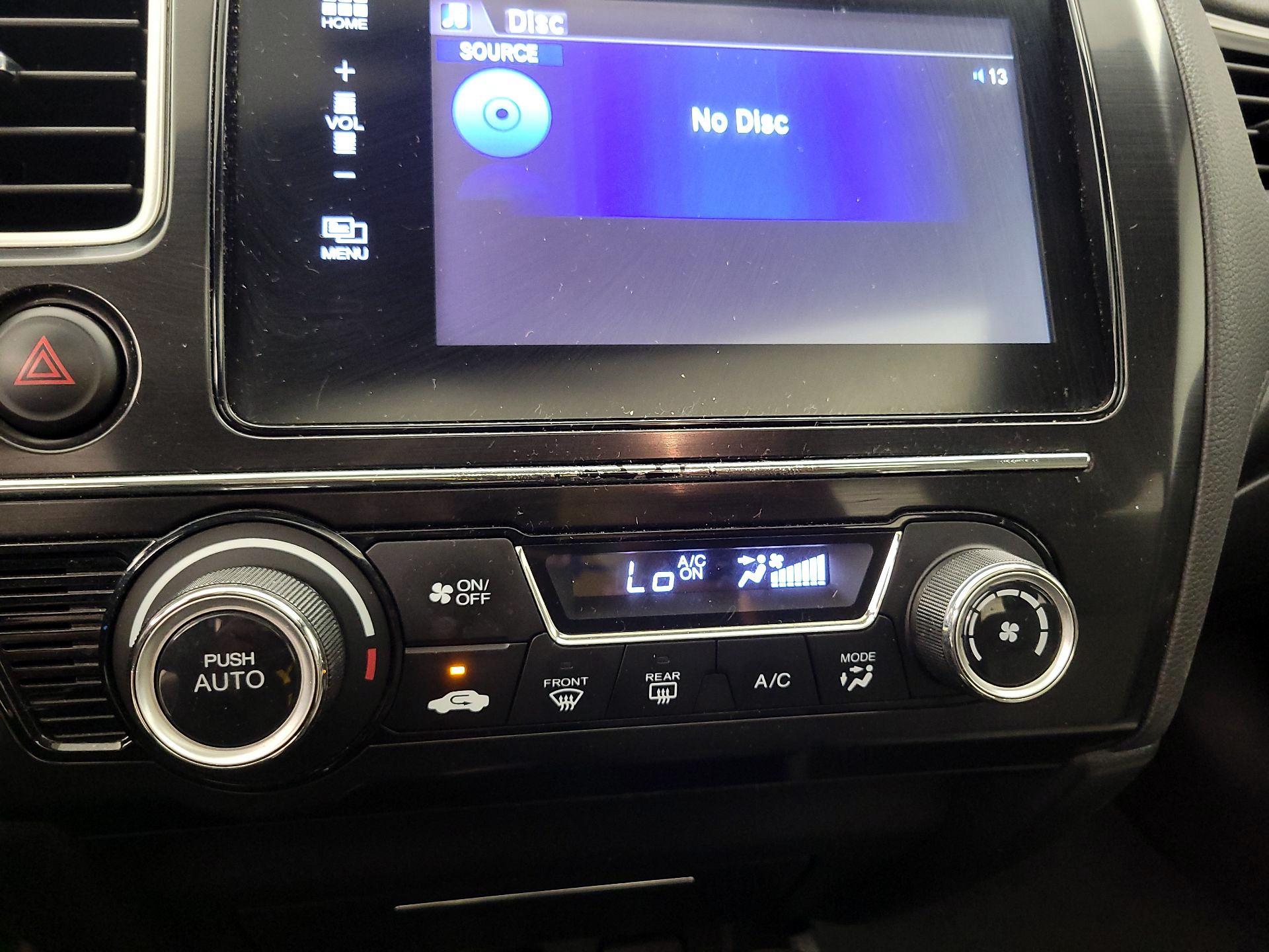 Thumbnail: 2015 Honda Civic - 16