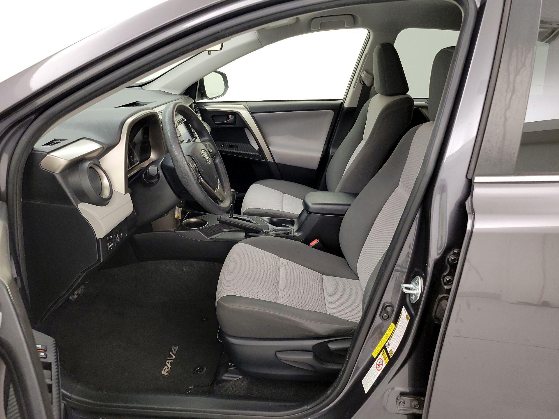 Thumbnail: 2014 Toyota RAV4 - 11