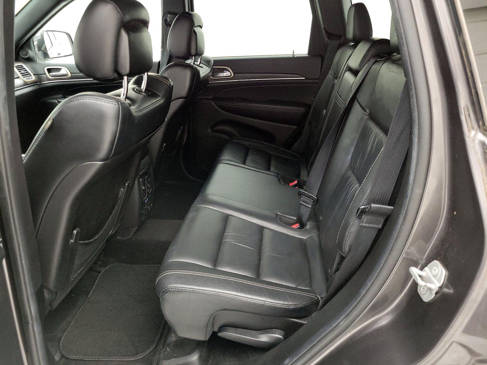 Thumbnail: 2015 Jeep Grand Cherokee - 19