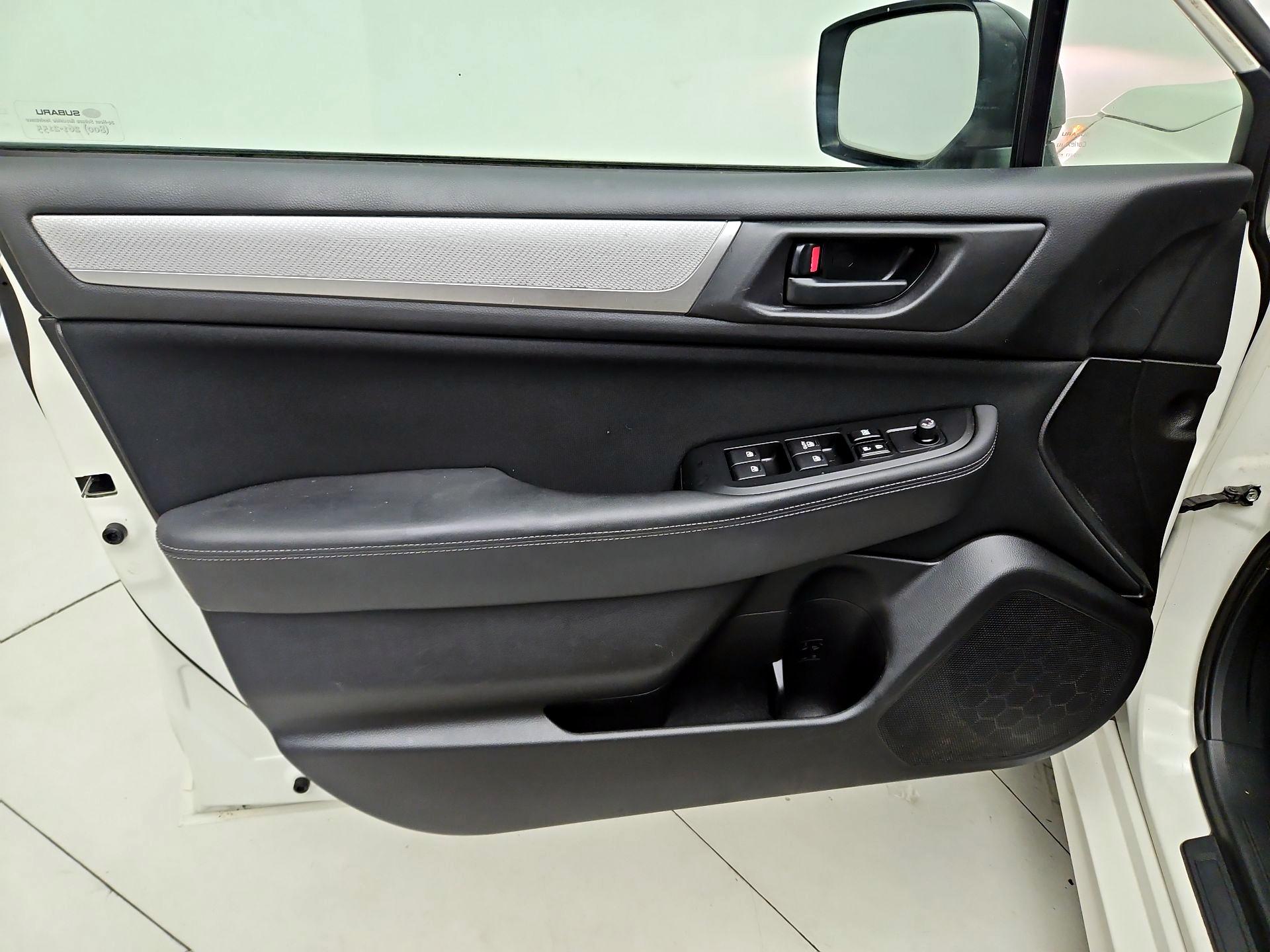 Thumbnail: 2015 Subaru Legacy - 12