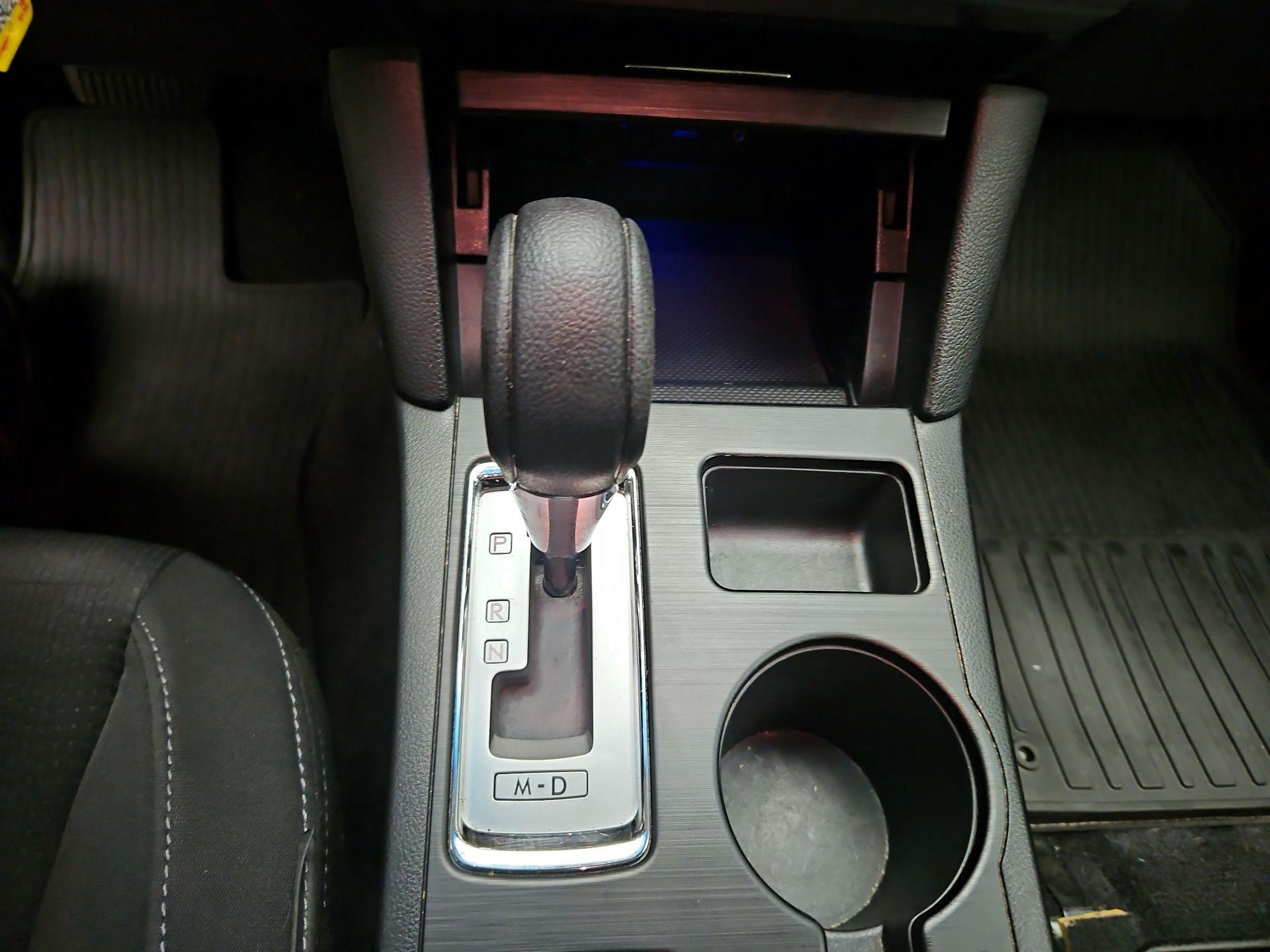 Thumbnail: 2015 Subaru Legacy - 17