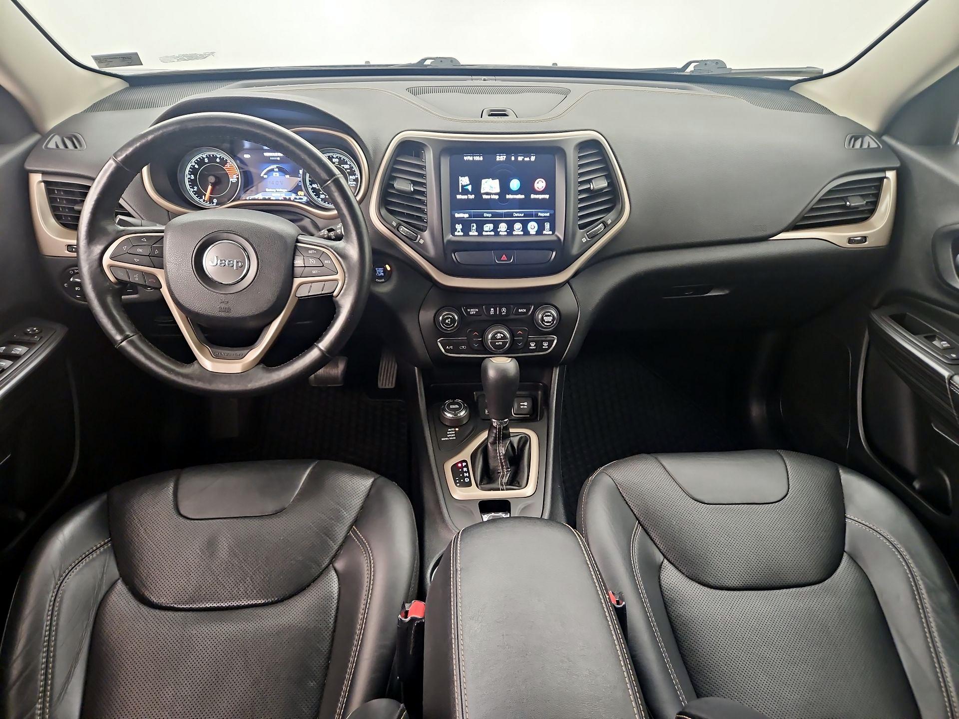 Thumbnail: 2016 Jeep Cherokee - 9