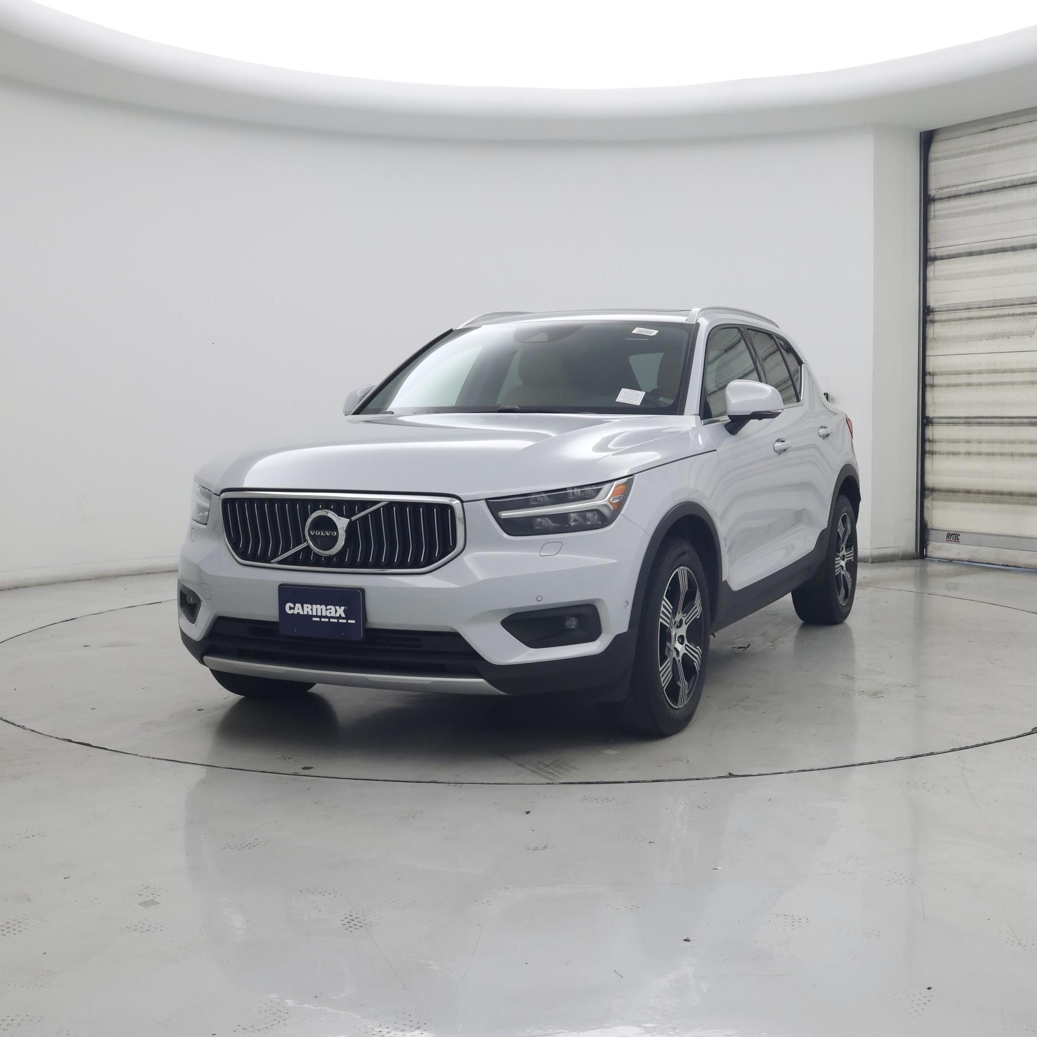 Thumbnail: 2020 Volvo XC40 - 4