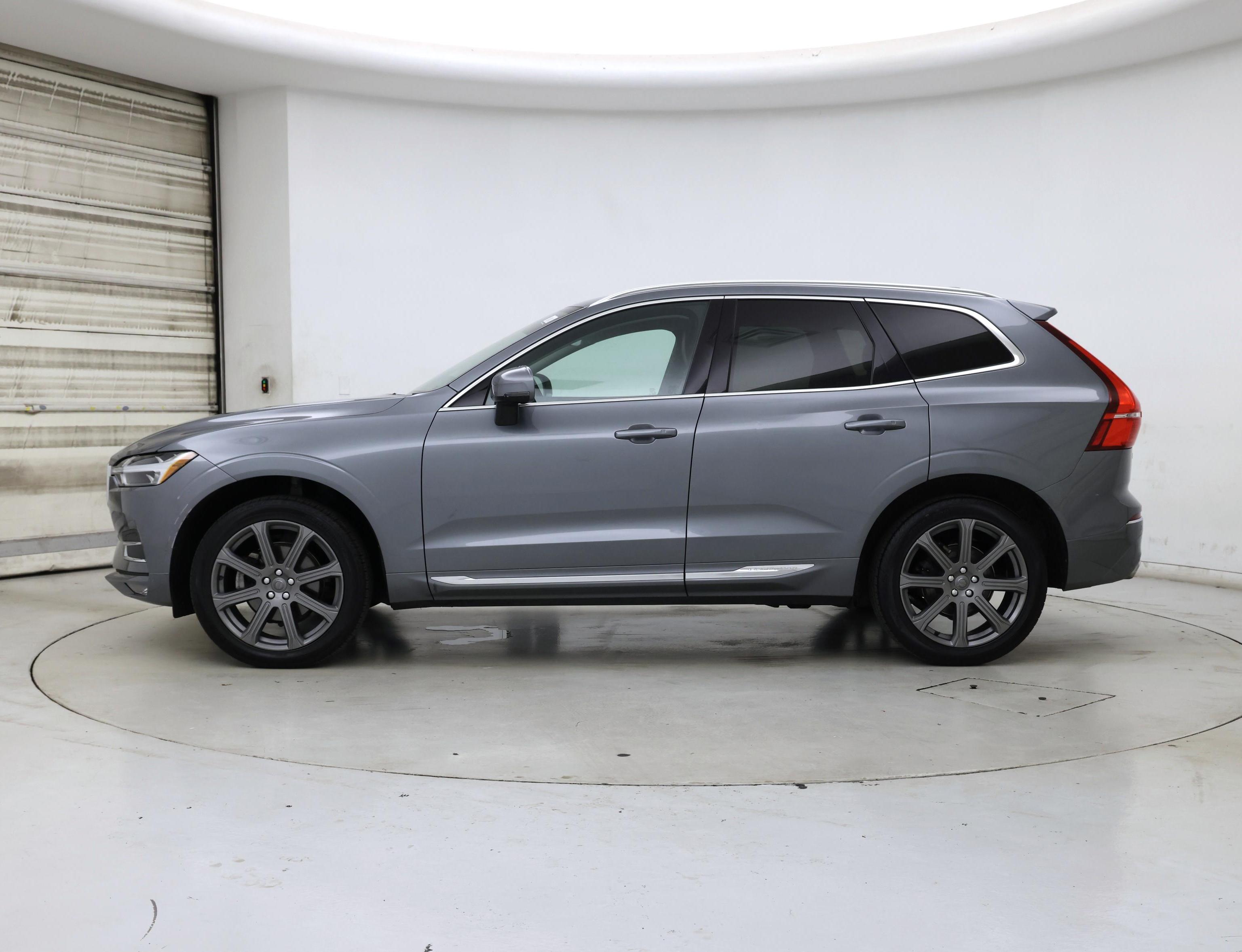 Thumbnail: 2020 Volvo XC60 - 3