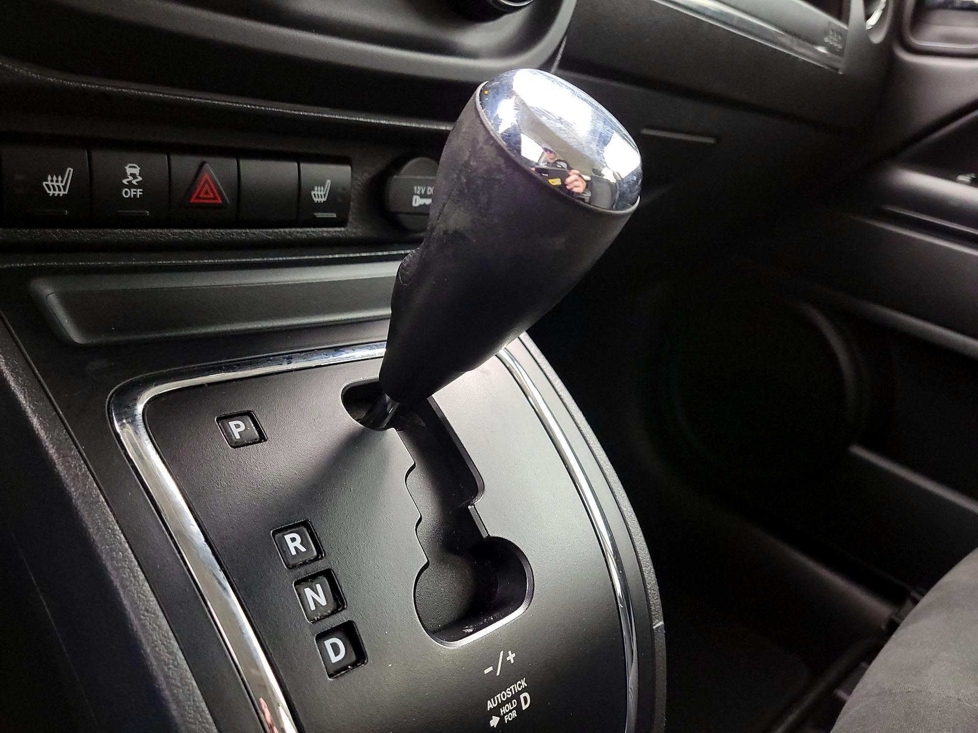 Thumbnail: 2016 Jeep Patriot - 15