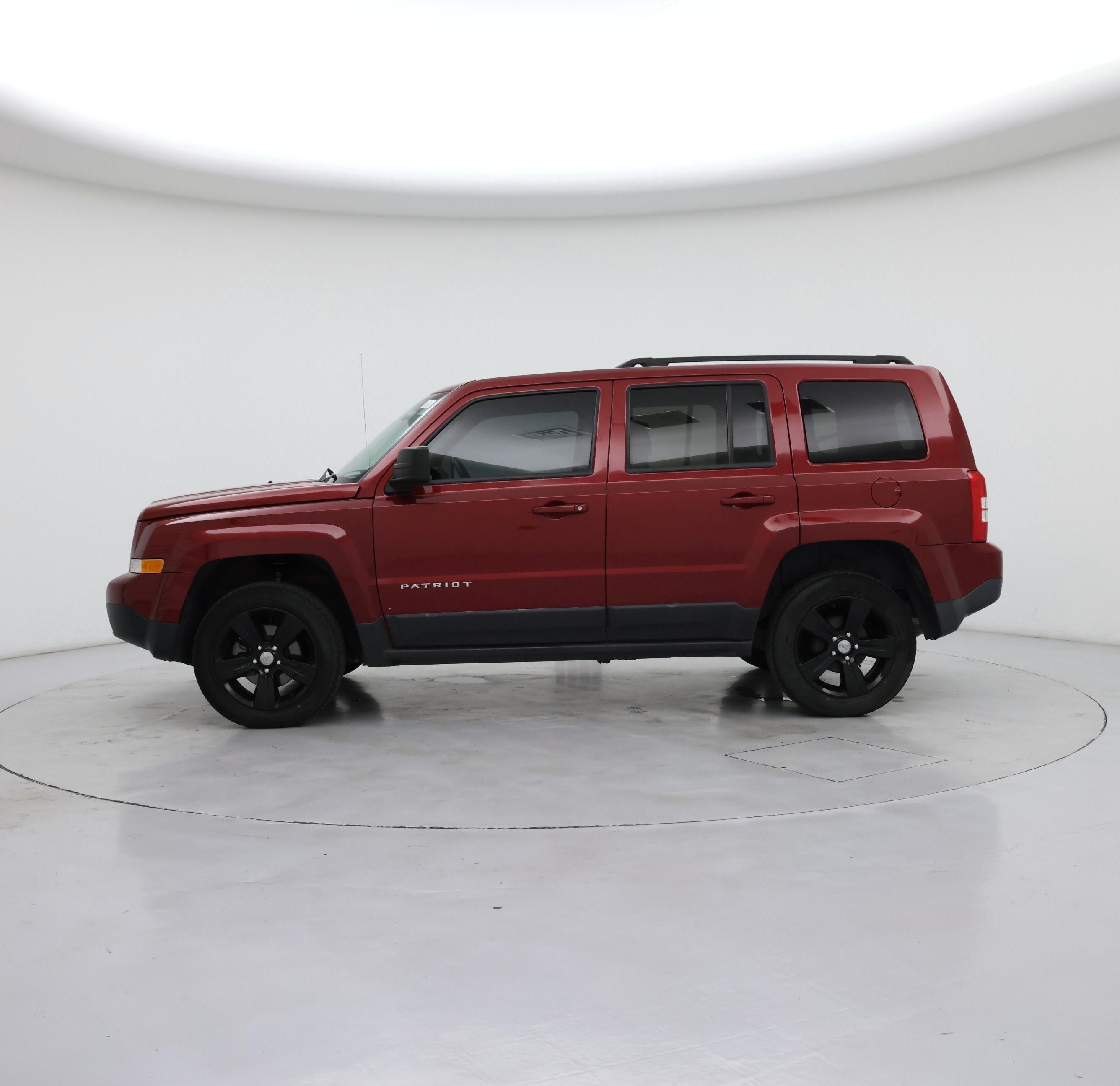 Thumbnail: 2016 Jeep Patriot - 3