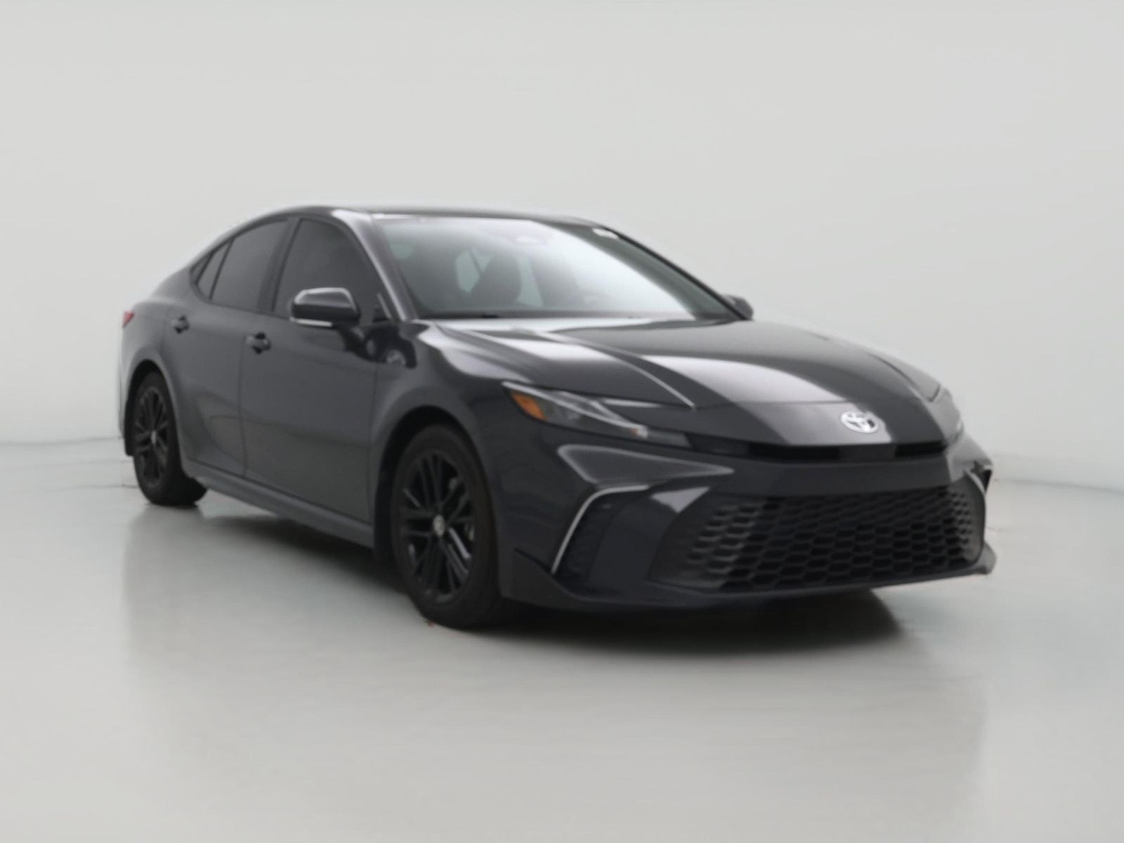 2025 Toyota Camry SE - Photo 1