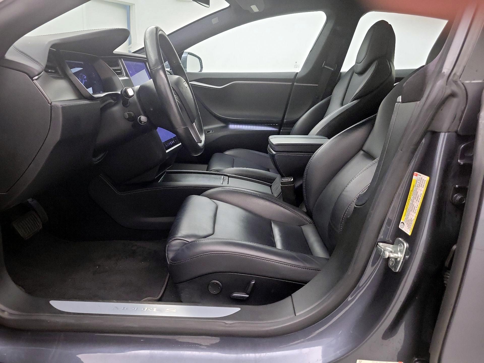 Thumbnail: 2019 Tesla Model S - 11