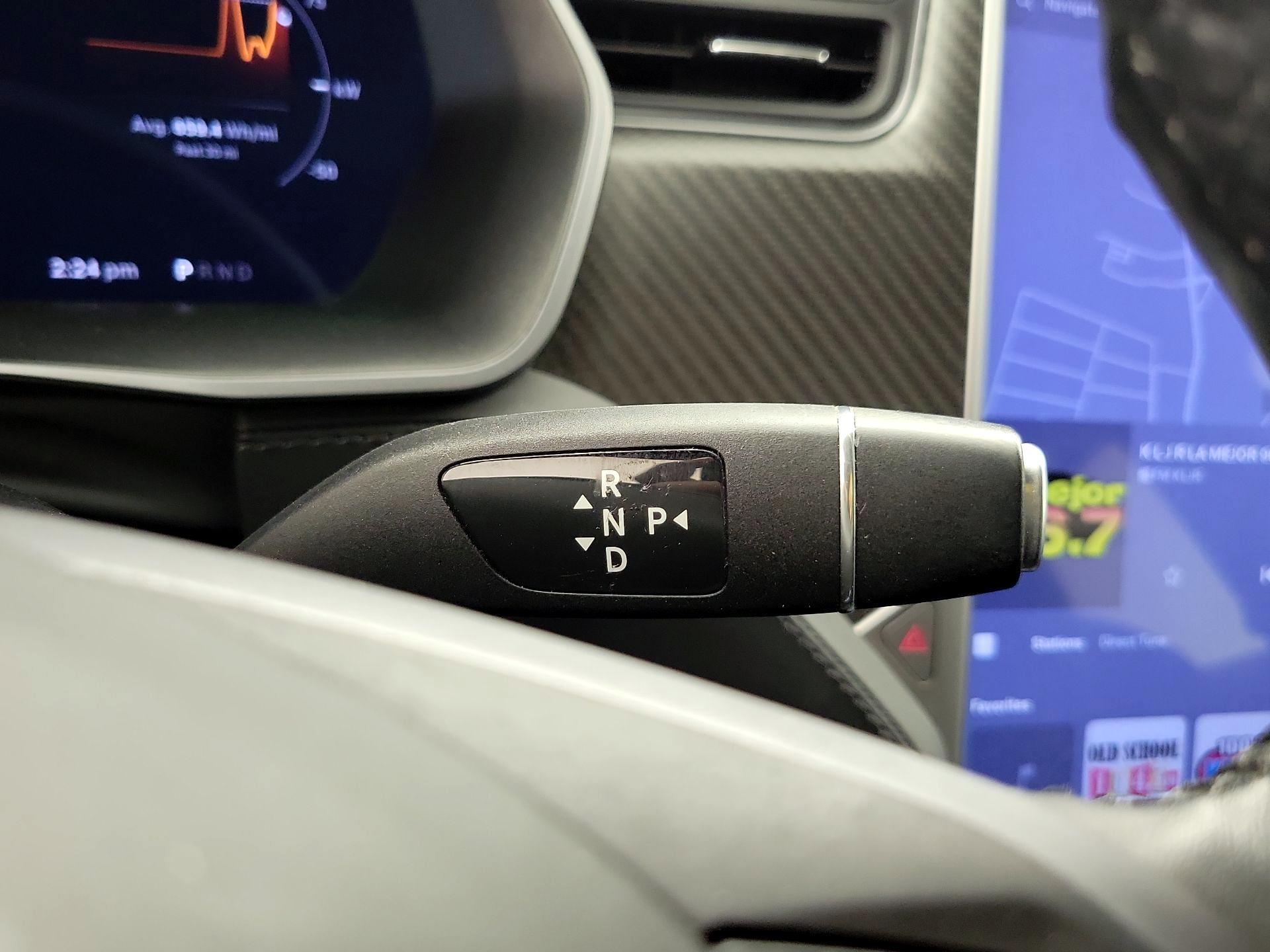 Thumbnail: 2019 Tesla Model S - 17