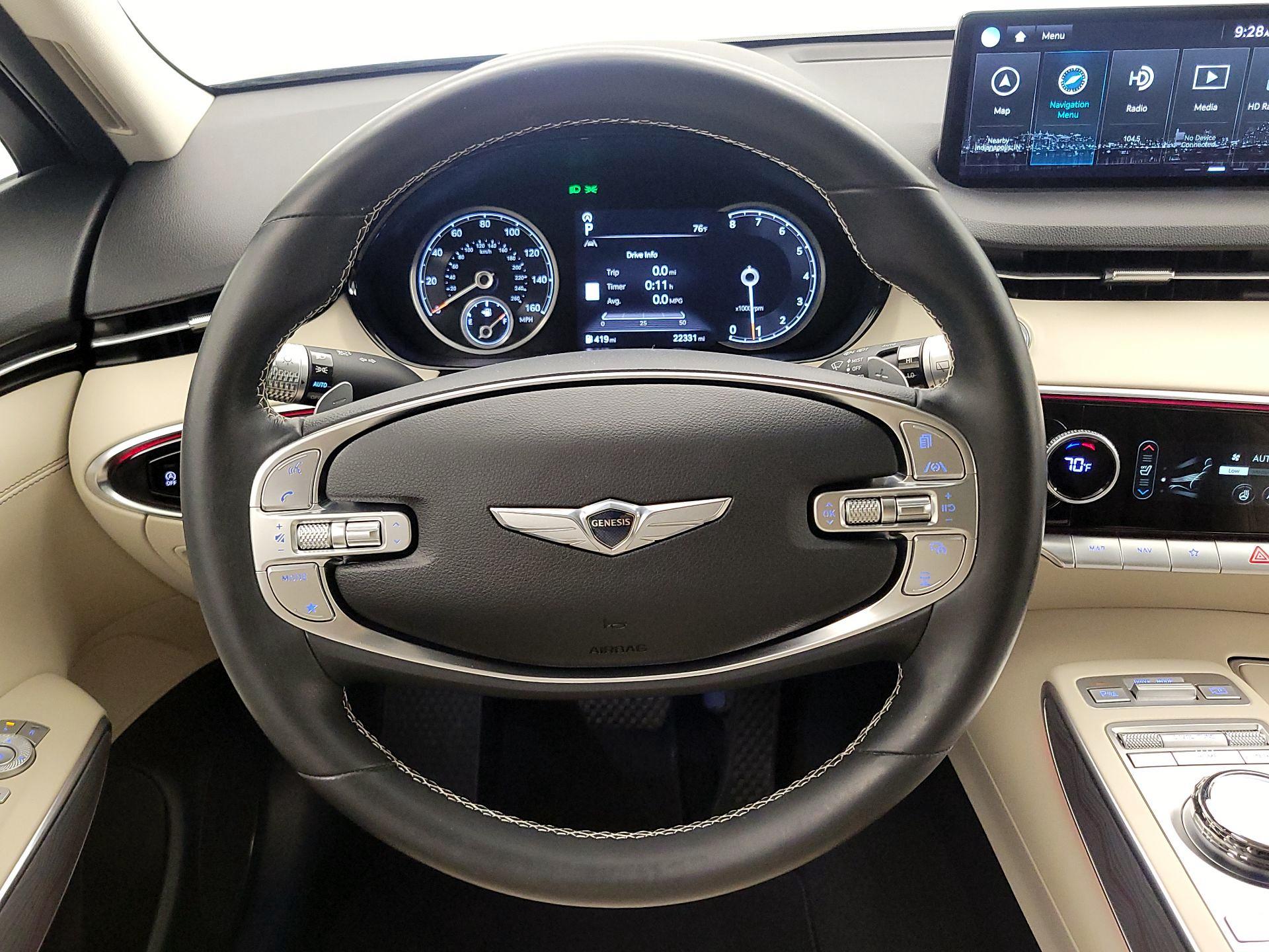 Thumbnail: 2023 Genesis GV70 - 10