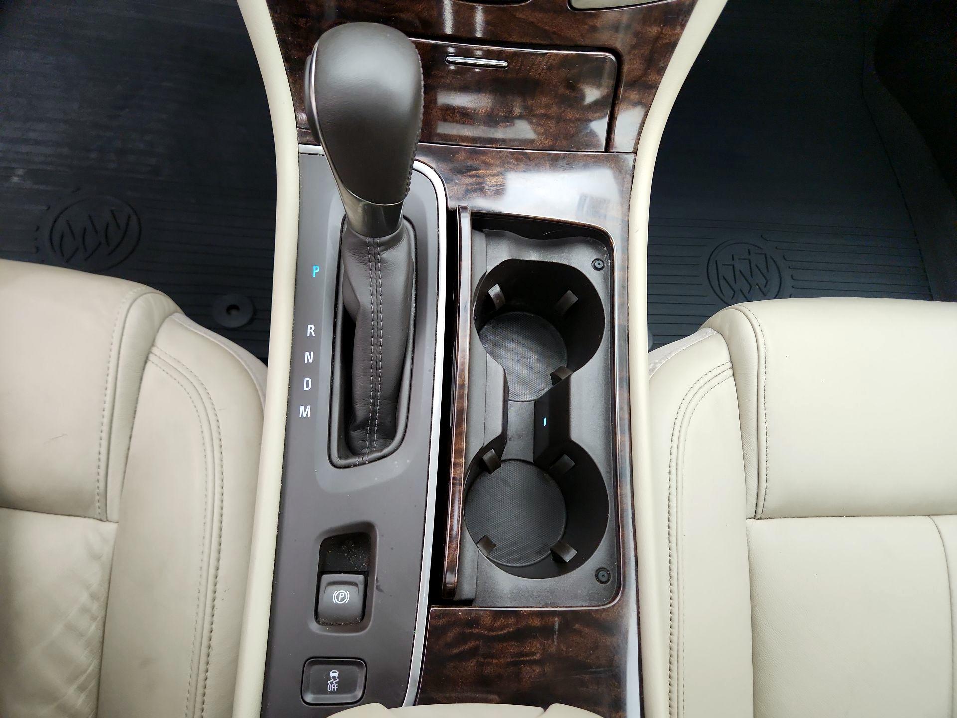 Thumbnail: 2015 Buick LaCrosse - 17