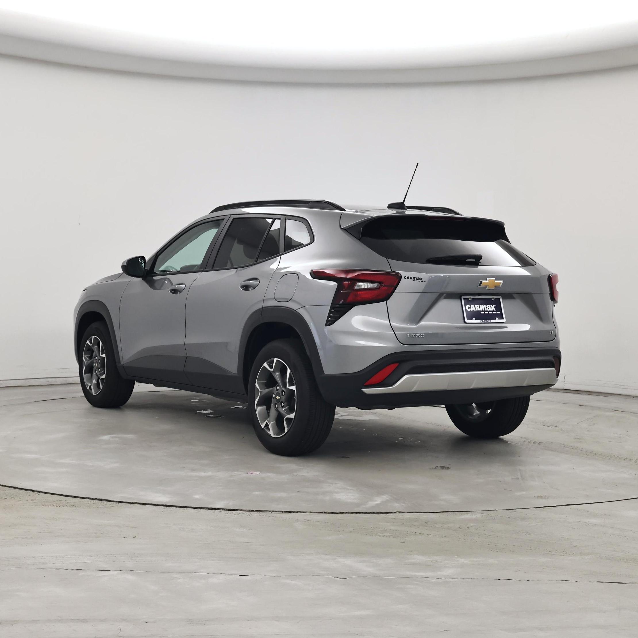 Thumbnail: 2025 Chevrolet Trax - 2