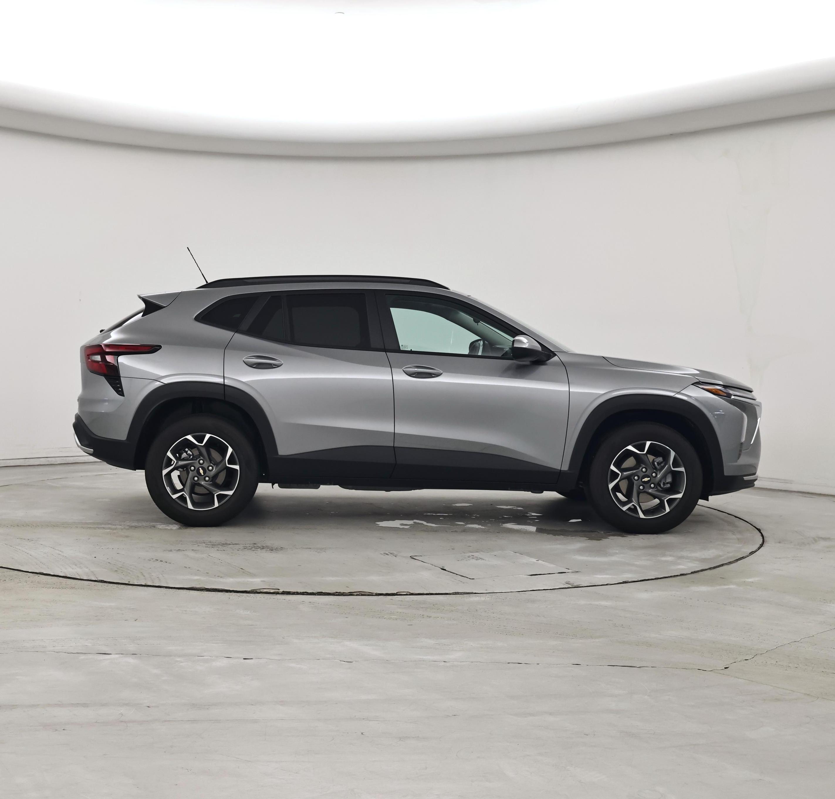 Thumbnail: 2025 Chevrolet Trax - 7