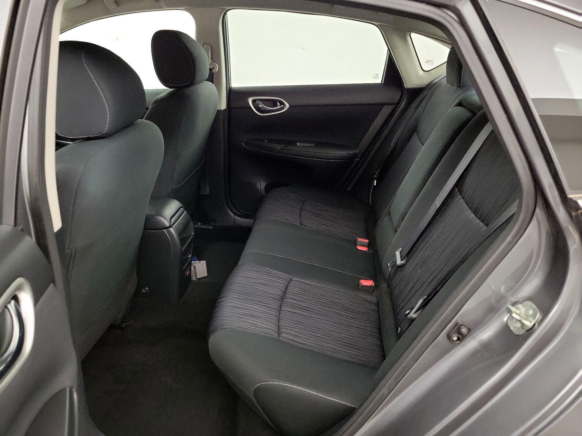 Thumbnail: 2019 Nissan Sentra - 19