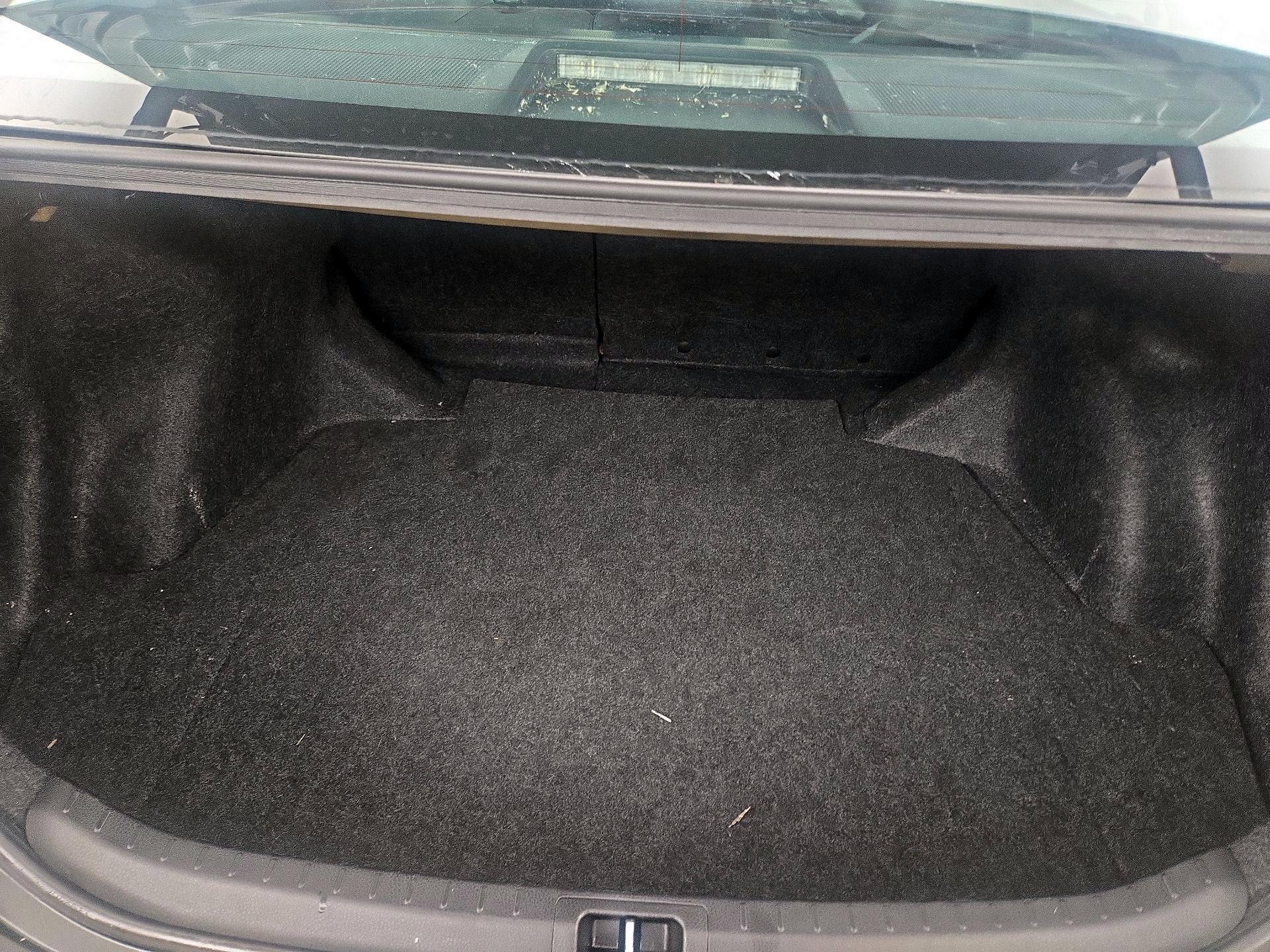 Thumbnail: 2019 Toyota Corolla - 19