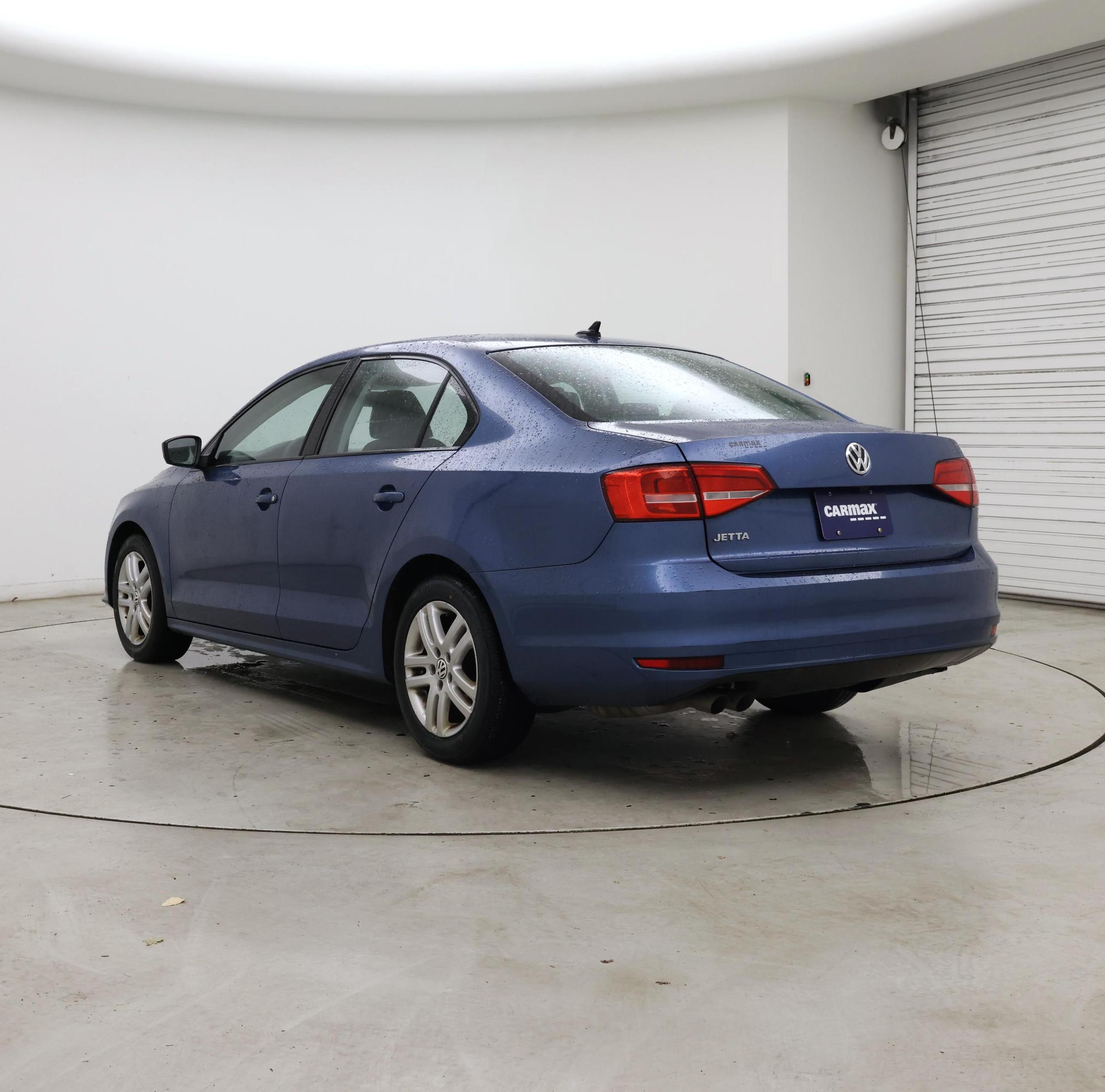 Thumbnail: 2015 Volkswagen Jetta - 2