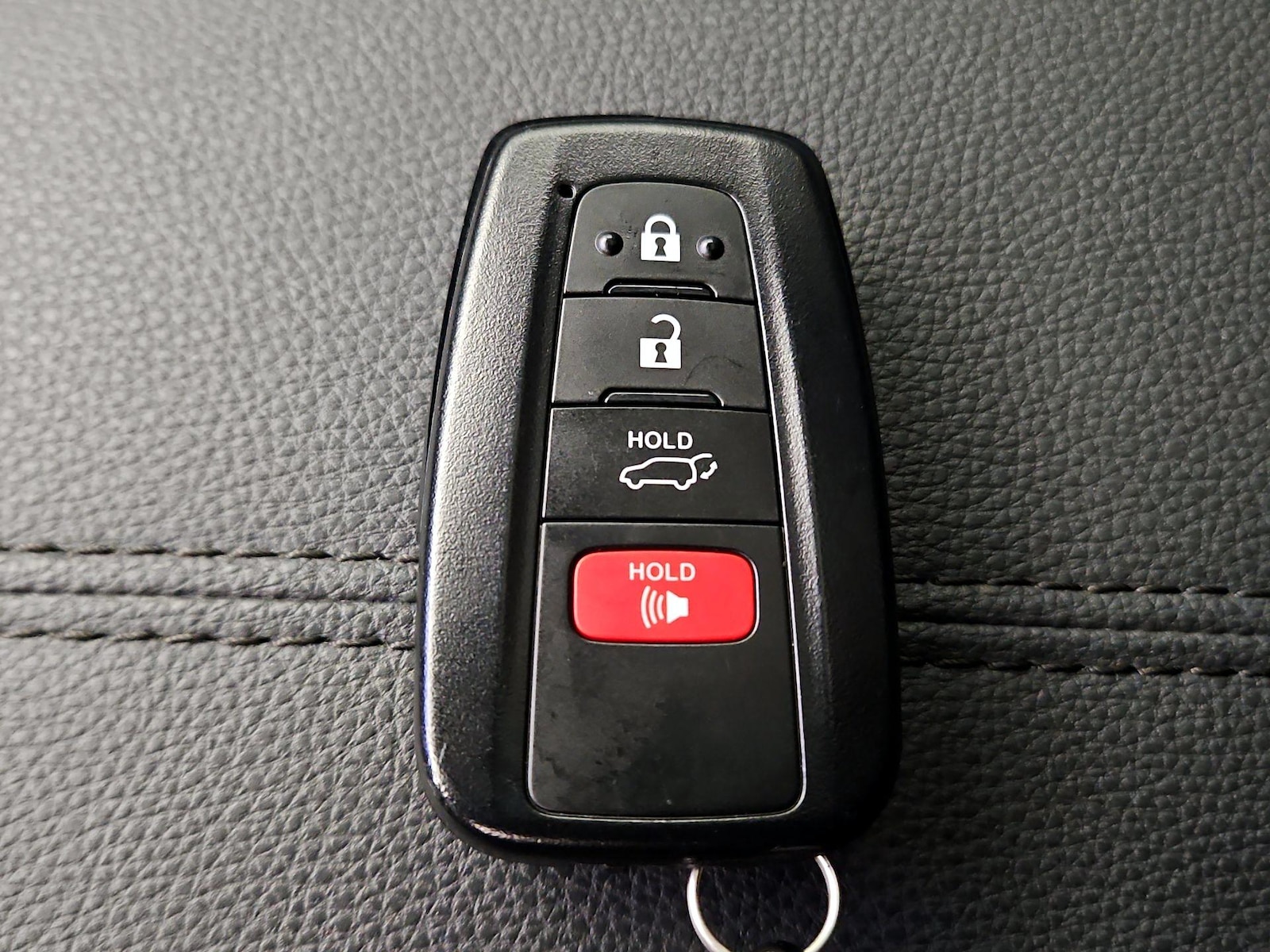 2024 Toyota RAV4 XSE - Photo 23