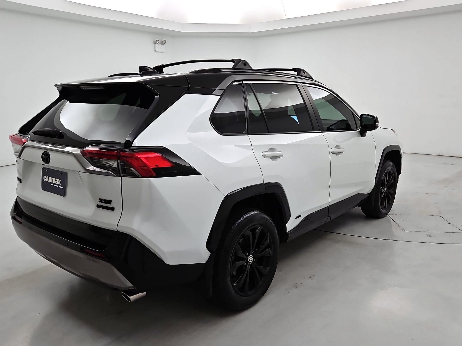 Thumbnail: 2024 Toyota RAV4 - 5